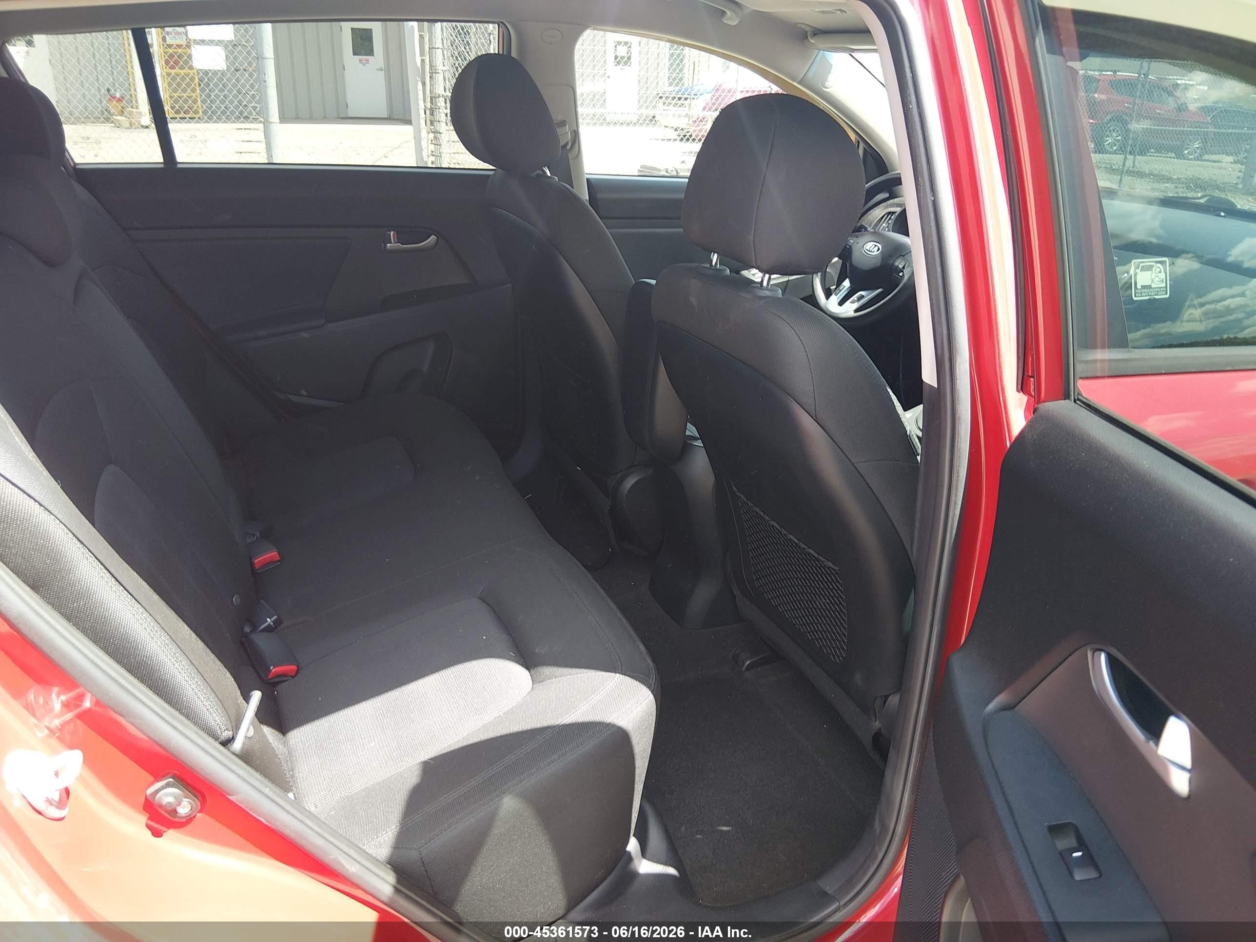 2012 Kia Sportage Lx Red vin: KNDPB3A2XC7326006