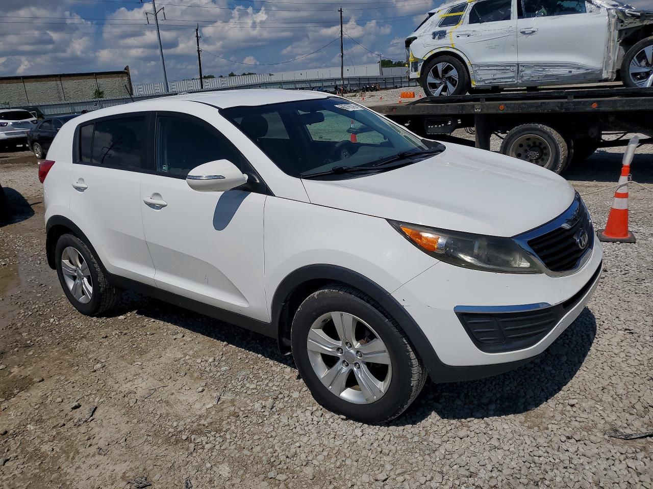 2013 Kia Sportage Lx White vin: KNDPB3A2XD7420873