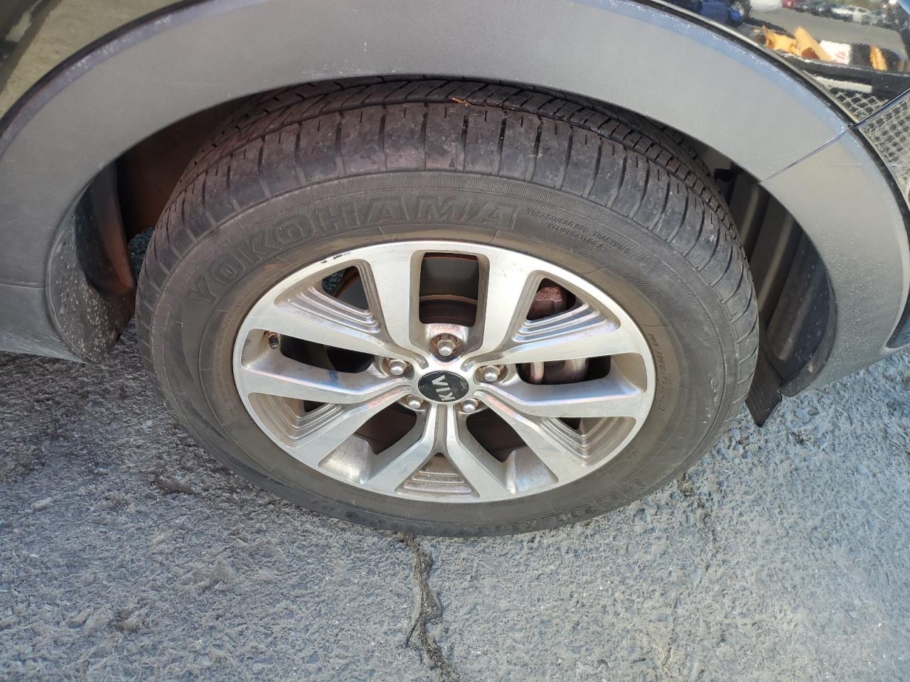 2014 Kia Sportage Lx Black vin: KNDPB3AC0E7651405 Damage: Right Front Wheel, Chipped, 4
