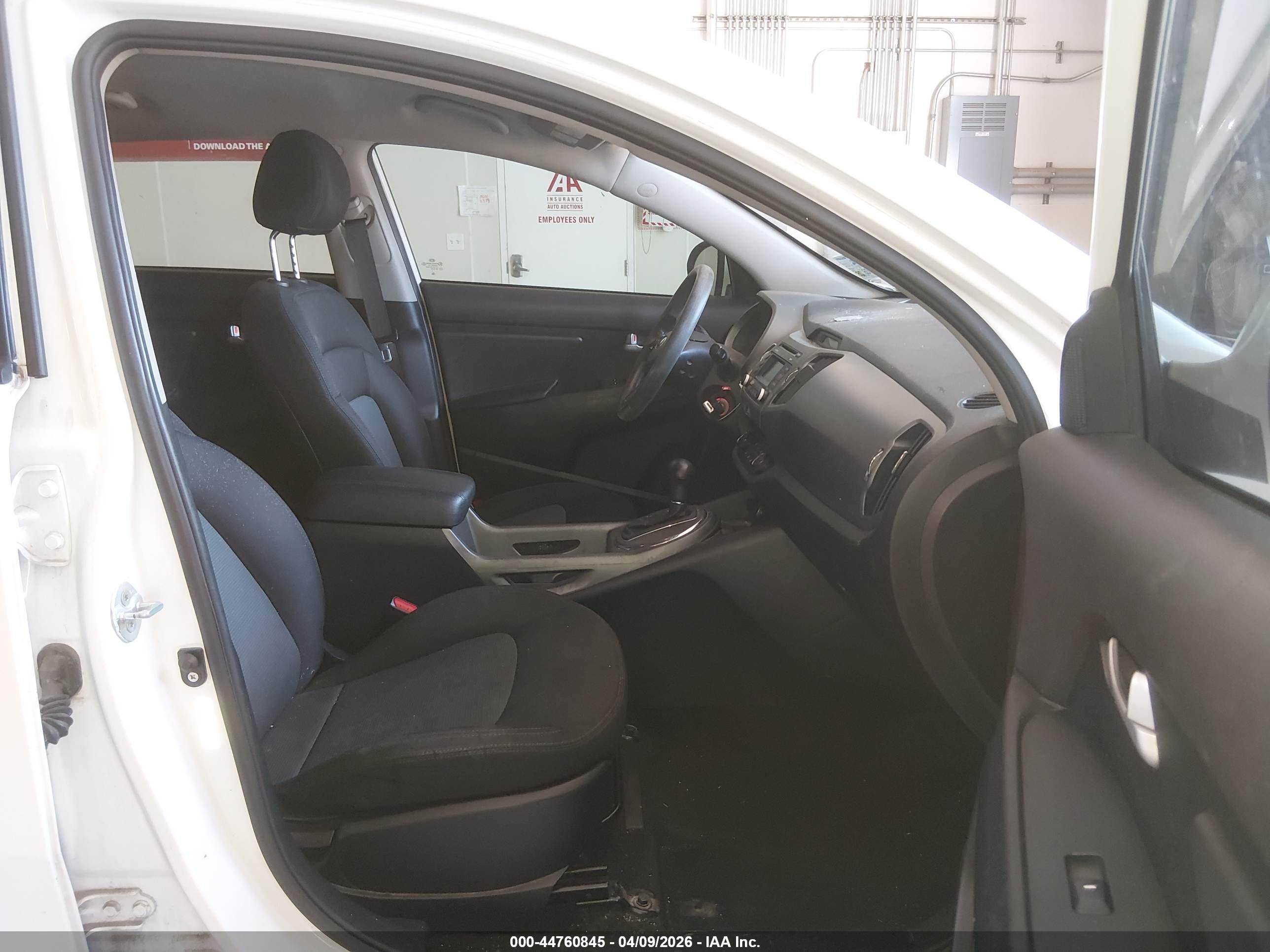 2014 Kia Sportage Lx Белый vin: KNDPB3AC0E7664297