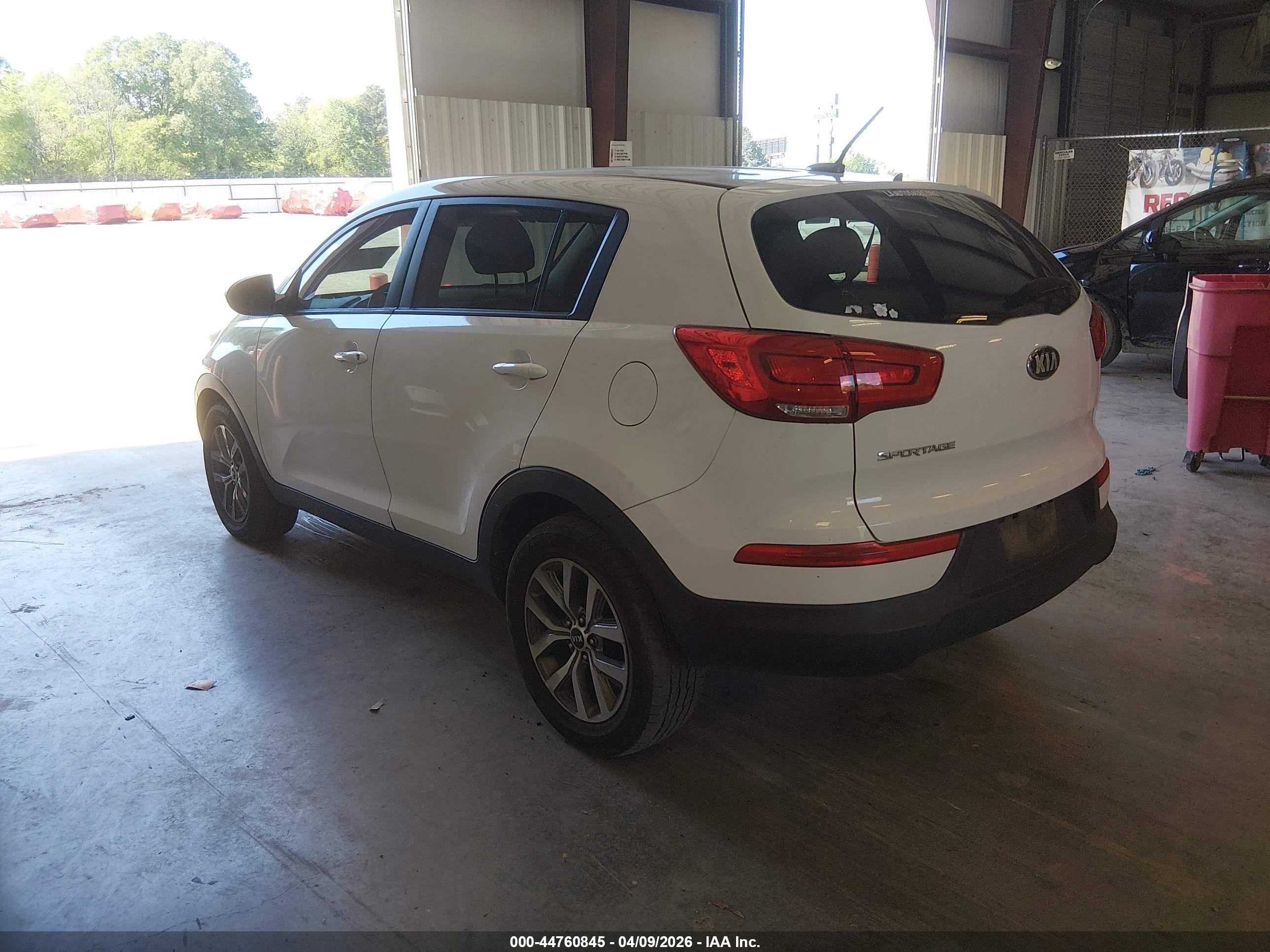 2014 Kia Sportage Lx Белый vin: KNDPB3AC0E7664297