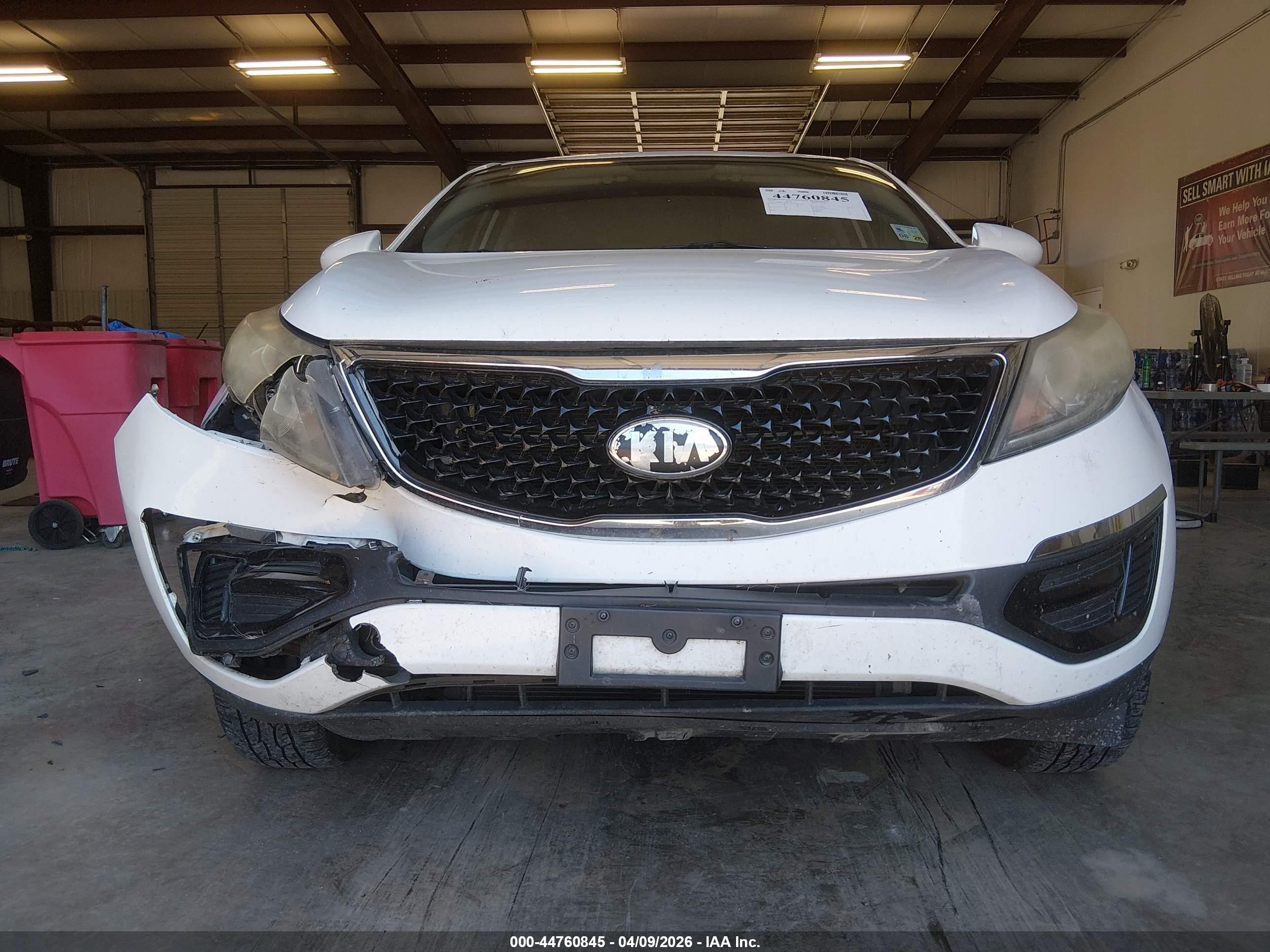 2014 Kia Sportage Lx Белый vin: KNDPB3AC0E7664297
