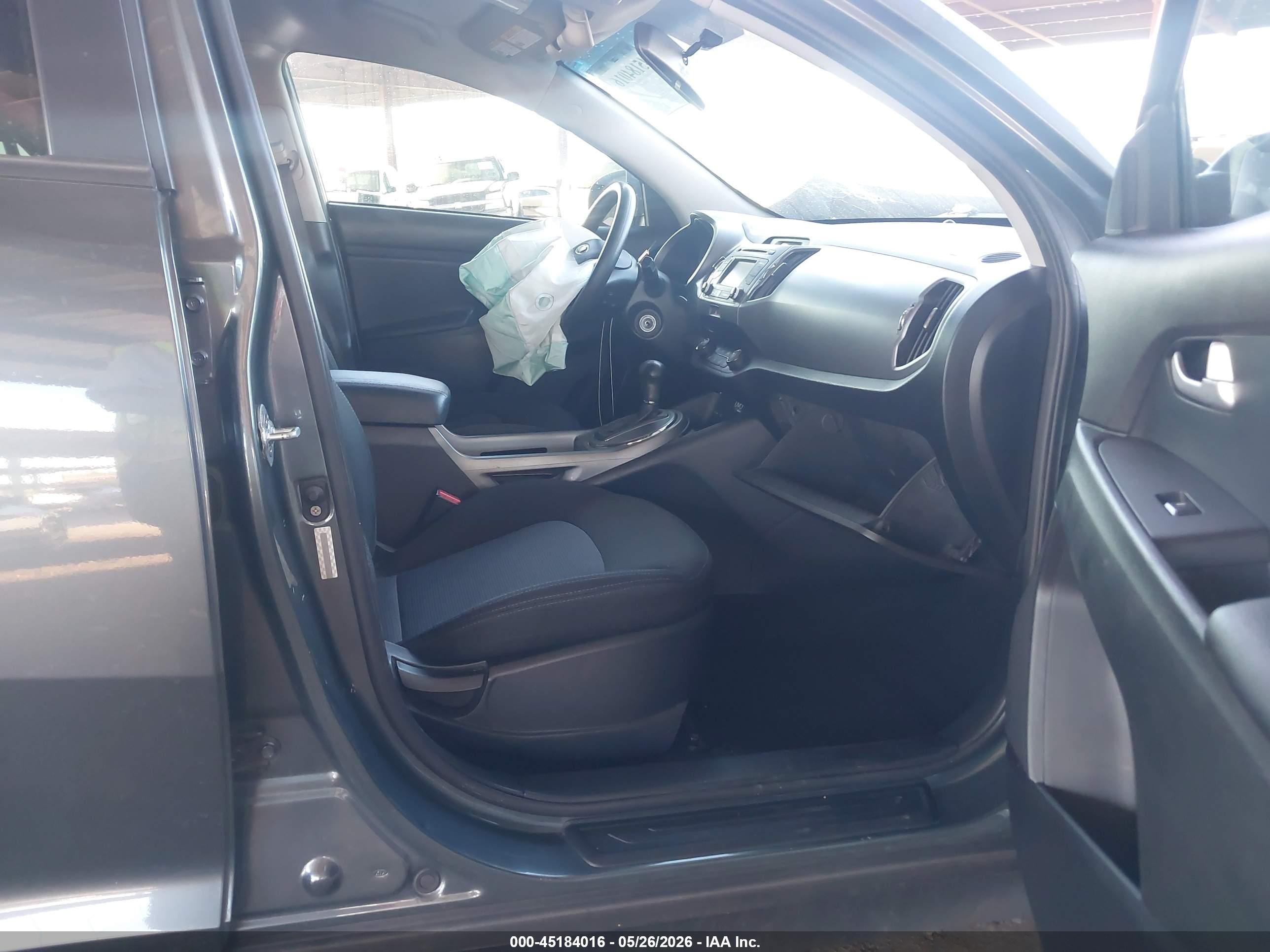 2015 Kia Sportage Lx Silver vin: KNDPB3AC0F7716030