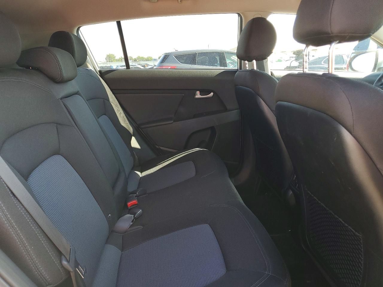 2015 Kia Sportage Lx Silver vin: KNDPB3AC0F7734379