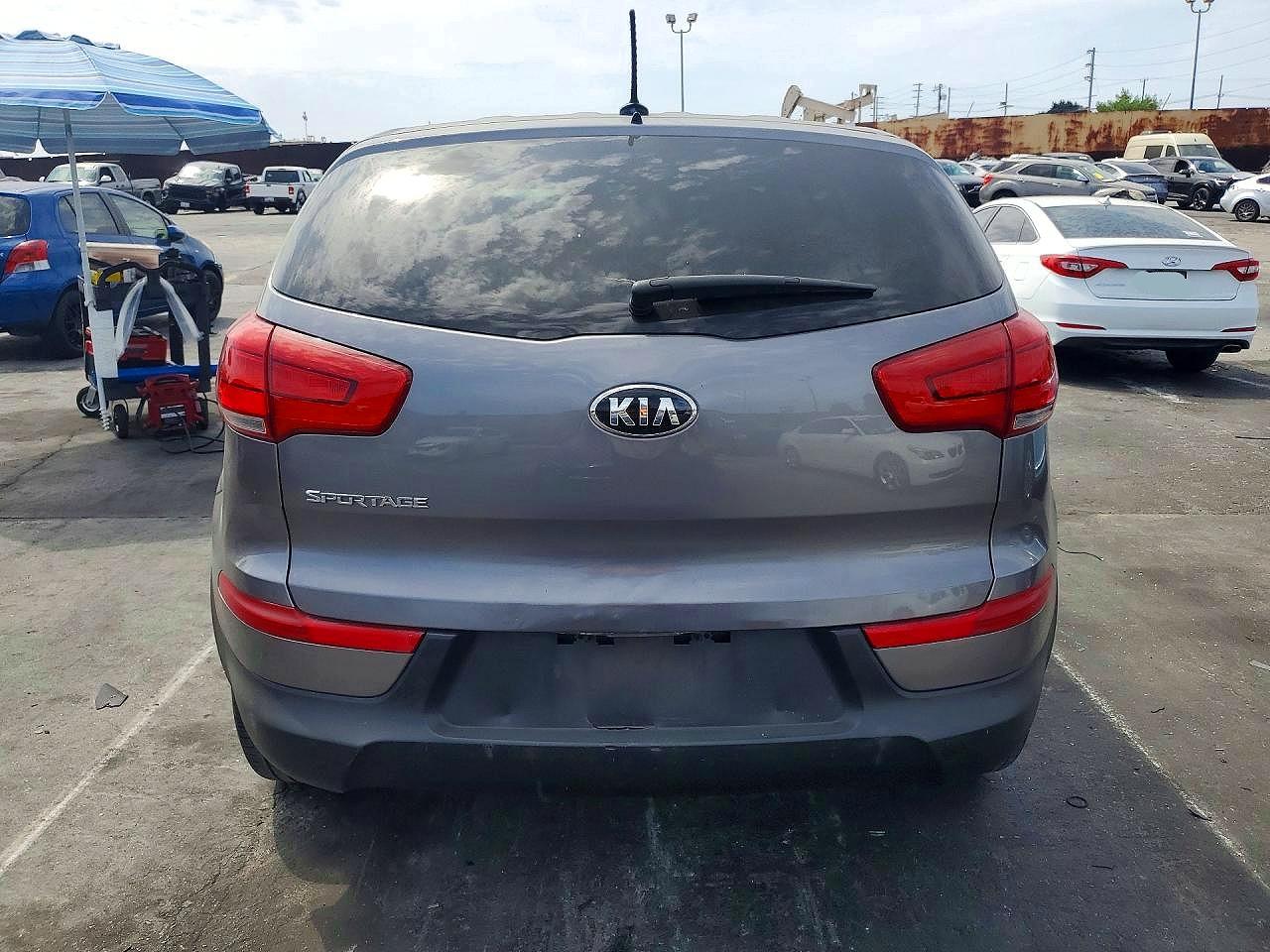 2015 Kia Sportage Lx Silver vin: KNDPB3AC0F7762960