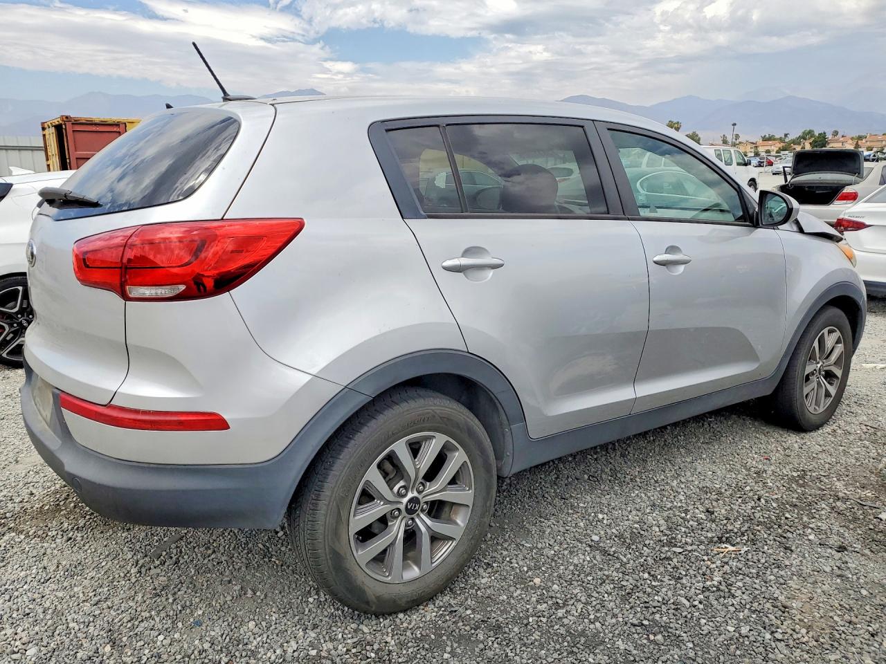 2015 Kia Sportage Lx Silver vin: KNDPB3AC0F7790712