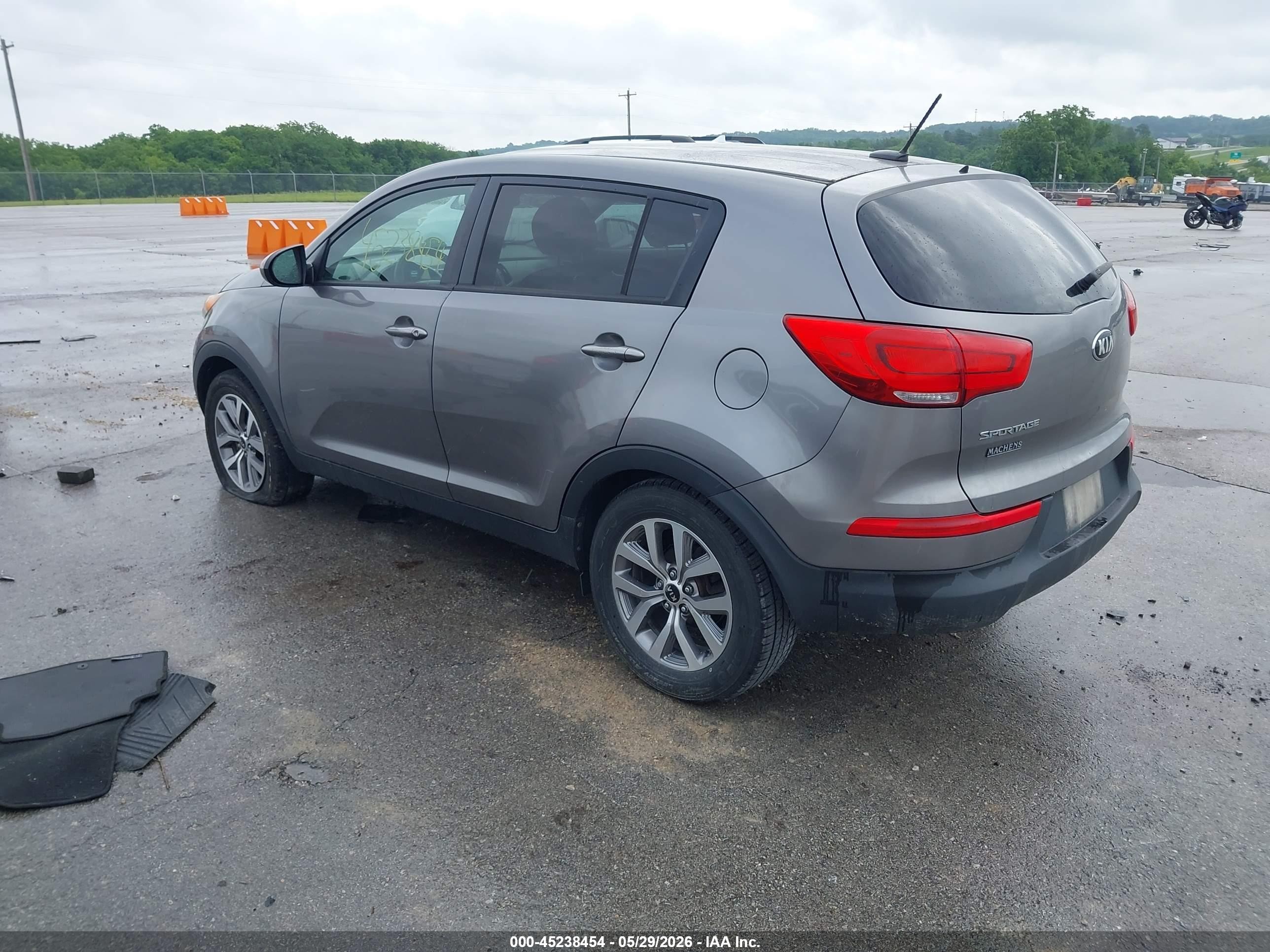 2015 Kia Sportage Lx Silver vin: KNDPB3AC1F7756181