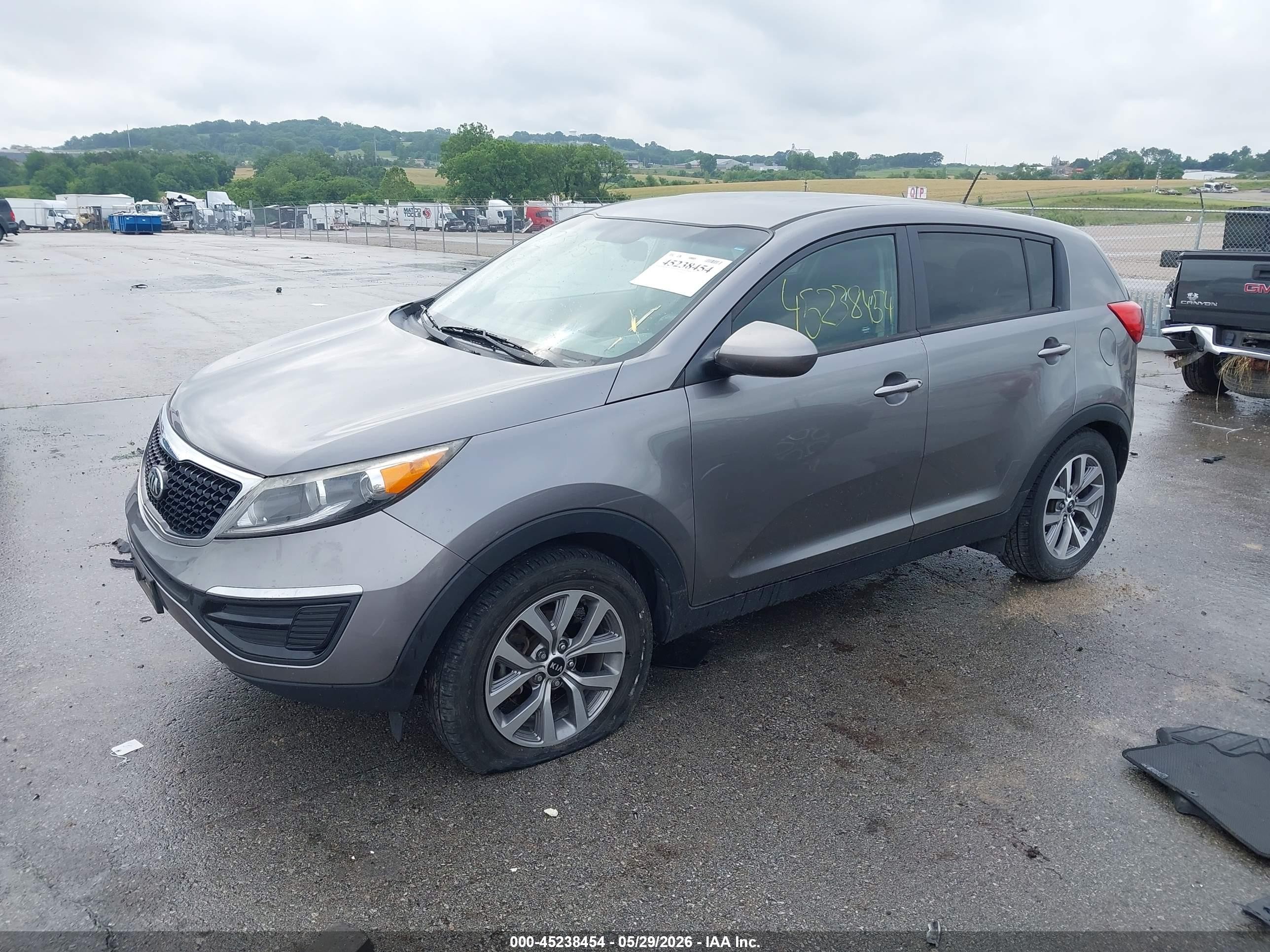 2015 Kia Sportage Lx Silver vin: KNDPB3AC1F7756181
