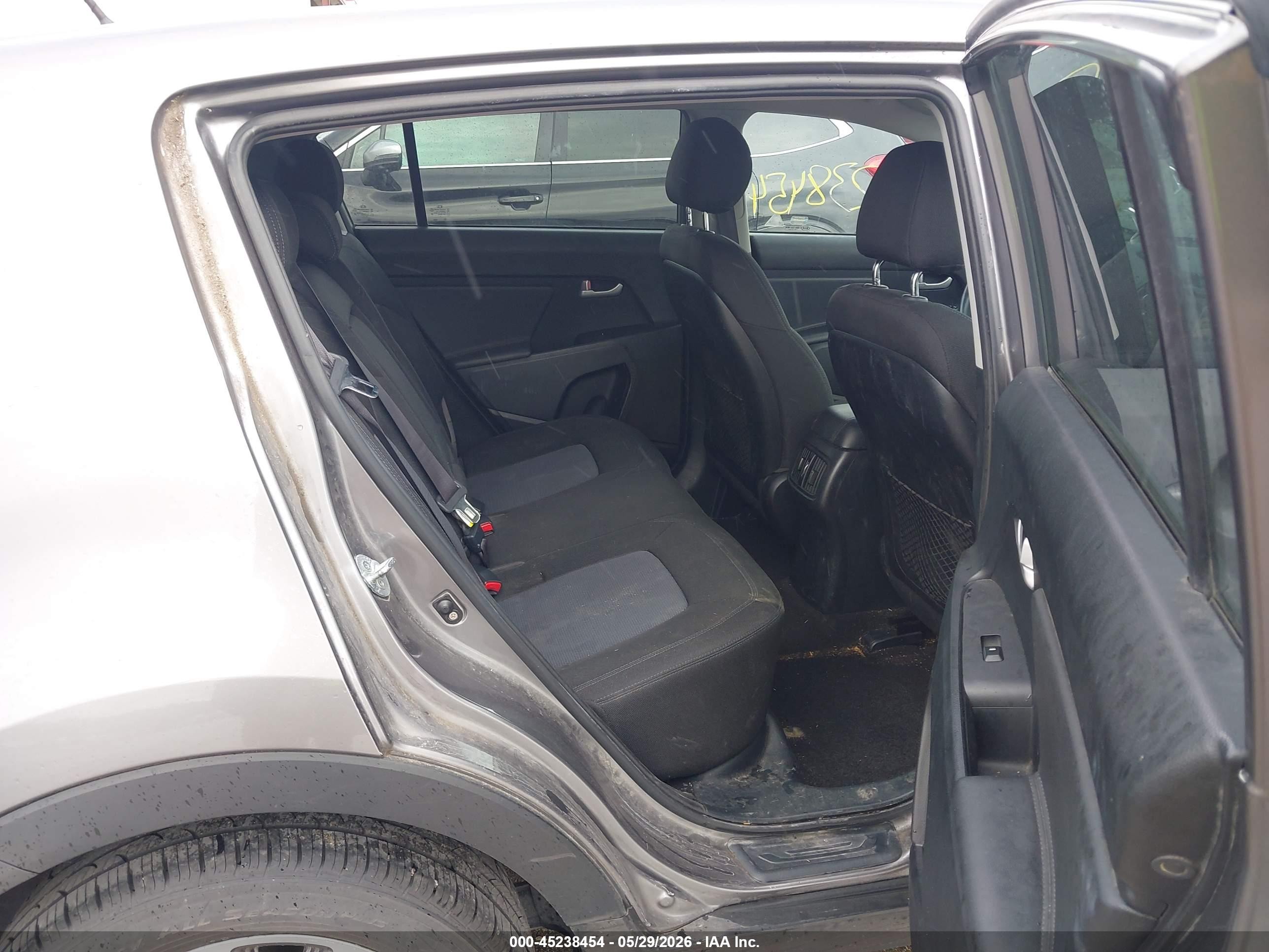 2015 Kia Sportage Lx Silver vin: KNDPB3AC1F7756181
