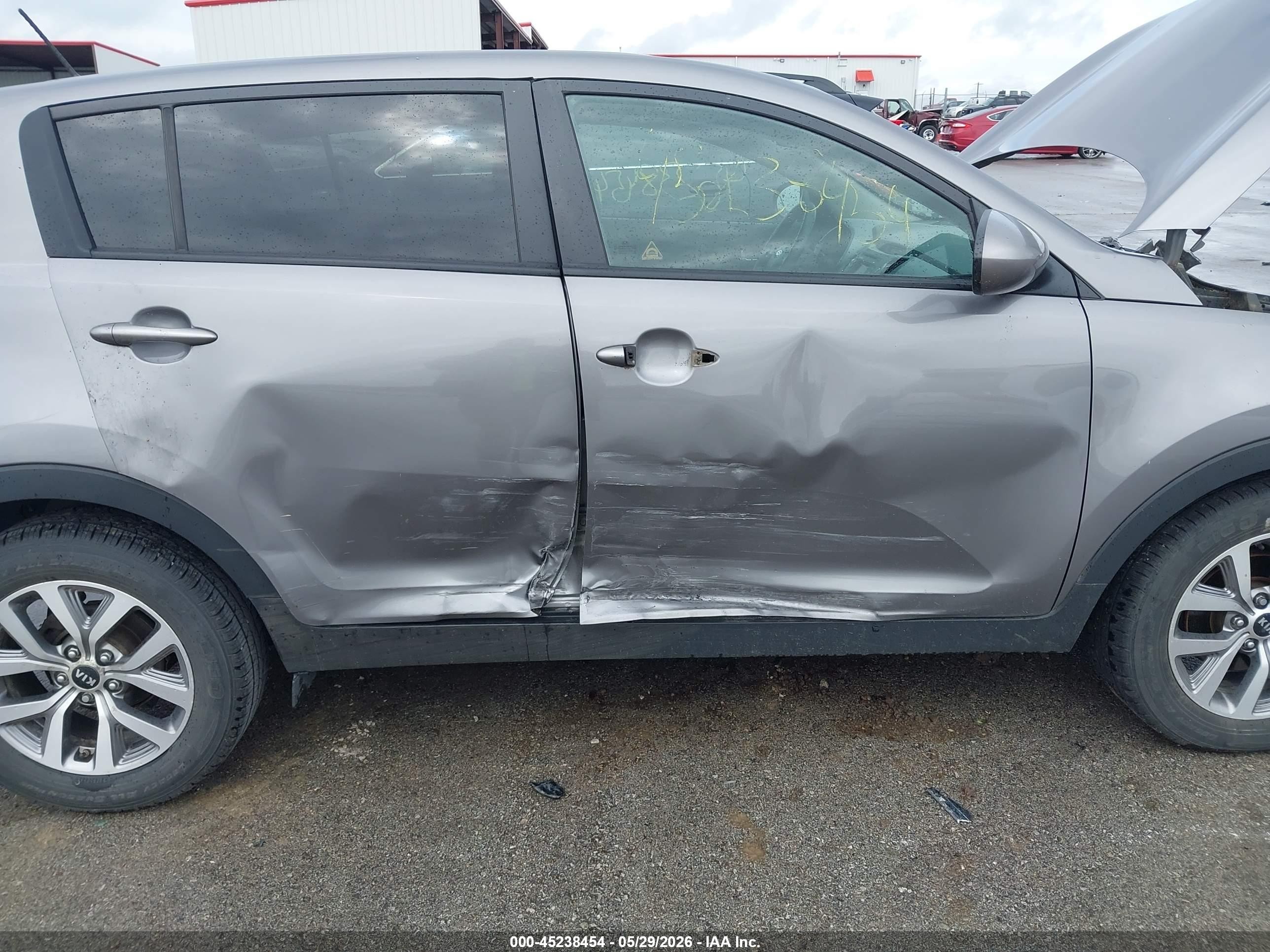 2015 Kia Sportage Lx Silver vin: KNDPB3AC1F7756181