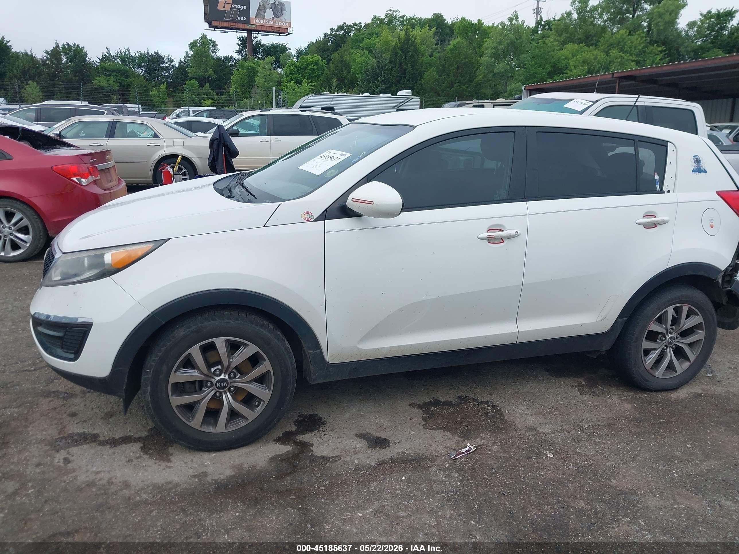 2015 Kia Sportage Lx Белый vin: KNDPB3AC1F7762126