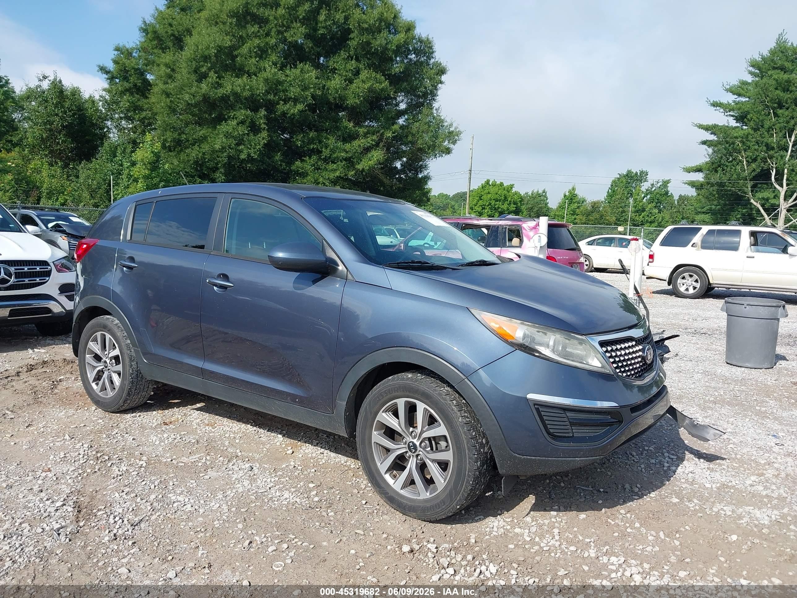 2014 Kia Sportage Lx Blue vin: KNDPB3AC2E7556571