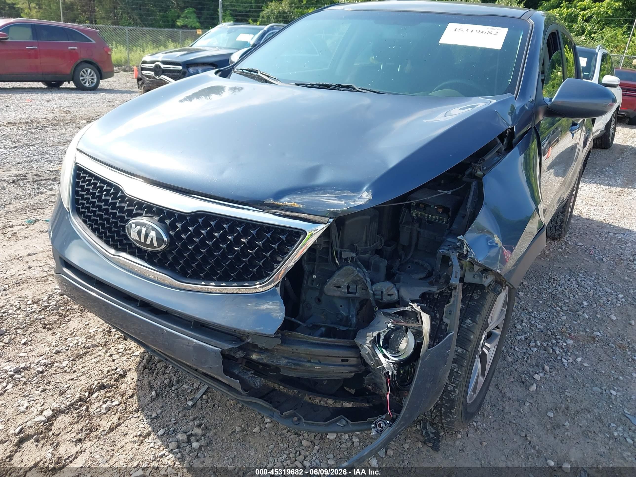 2014 Kia Sportage Lx Blue vin: KNDPB3AC2E7556571
