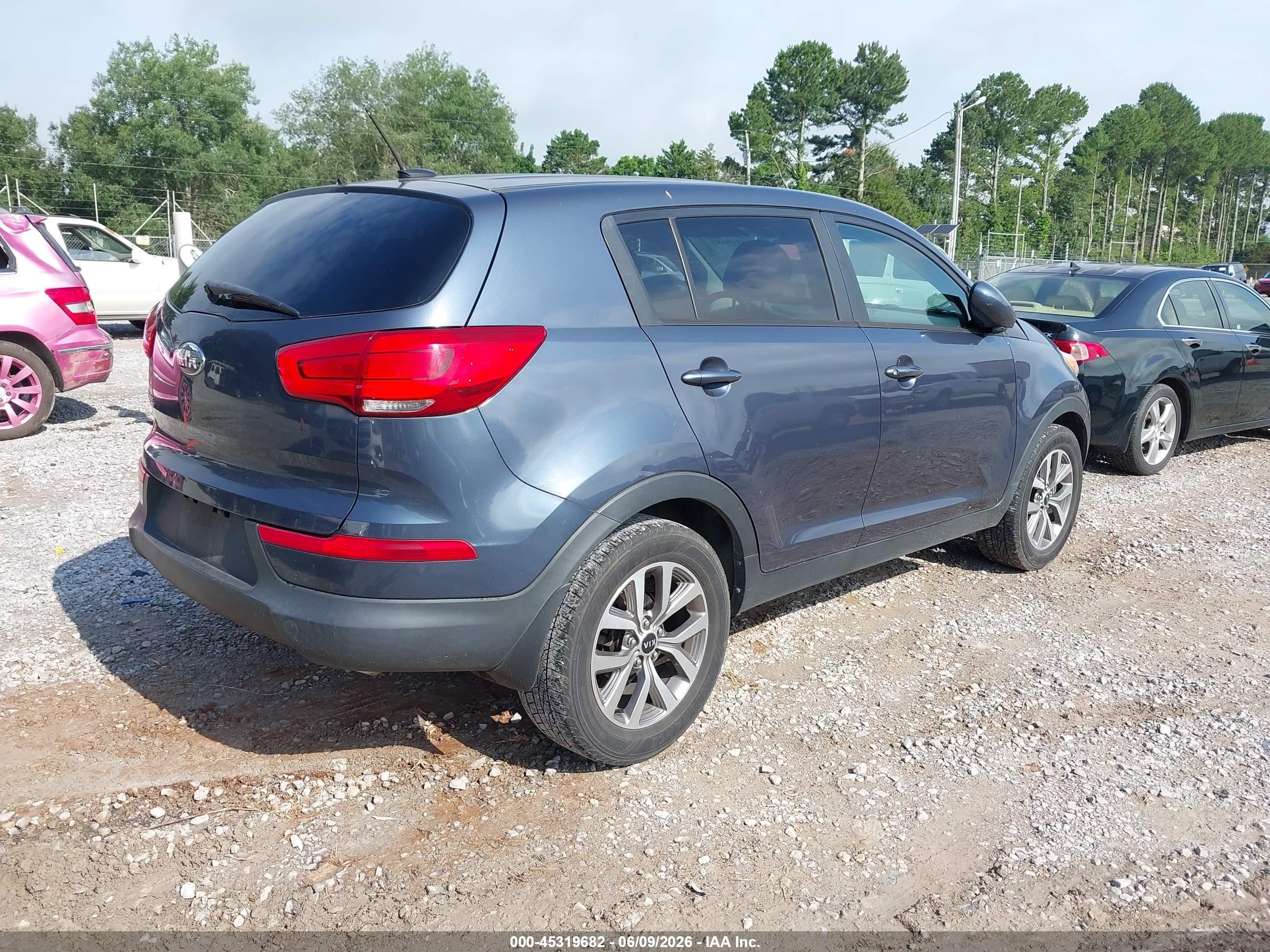 2014 Kia Sportage Lx Blue vin: KNDPB3AC2E7556571
