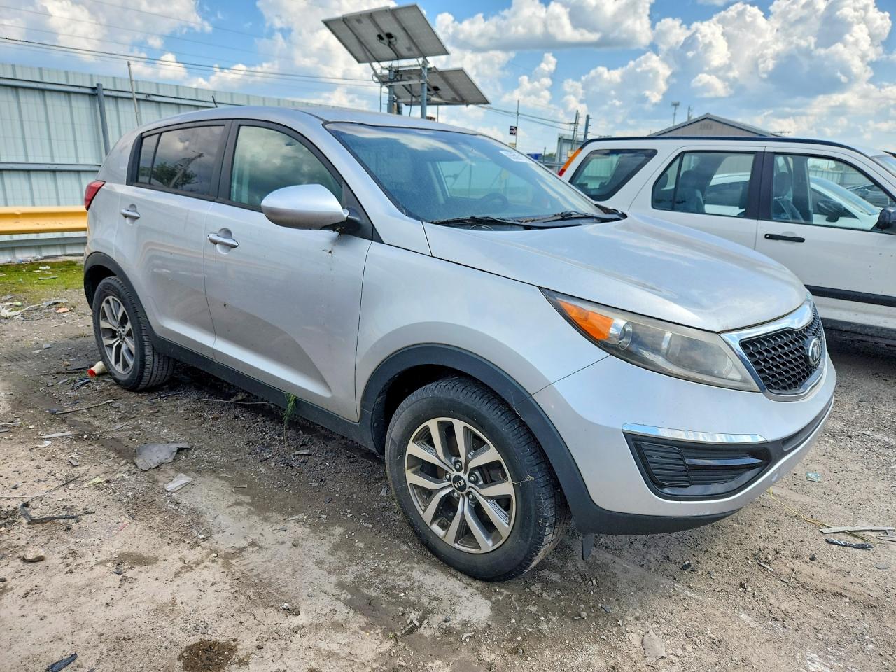 2014 Kia Sportage Lx Silver vin: KNDPB3AC2E7557090