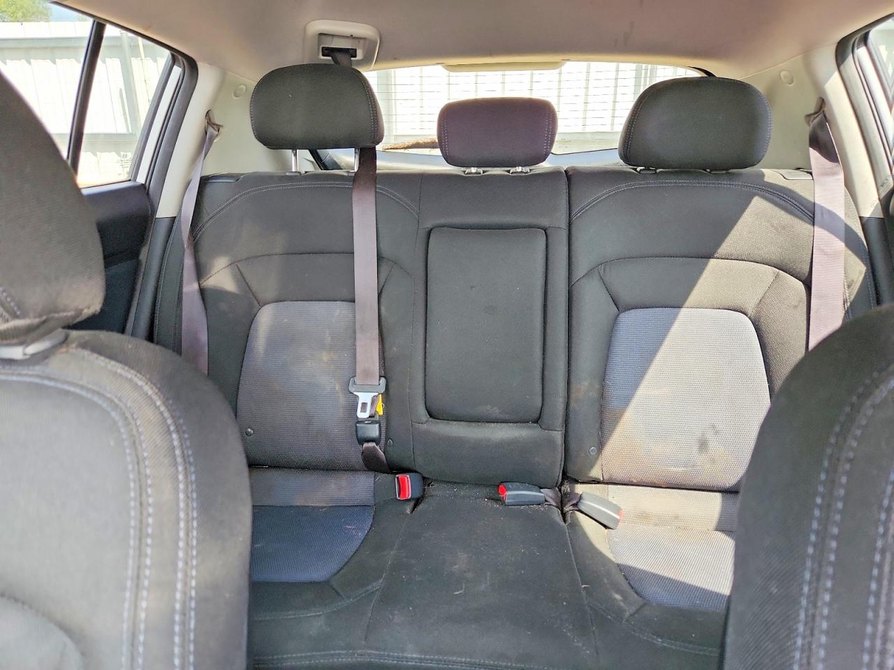 2014 Kia Sportage Lx Silver vin: KNDPB3AC2E7557090