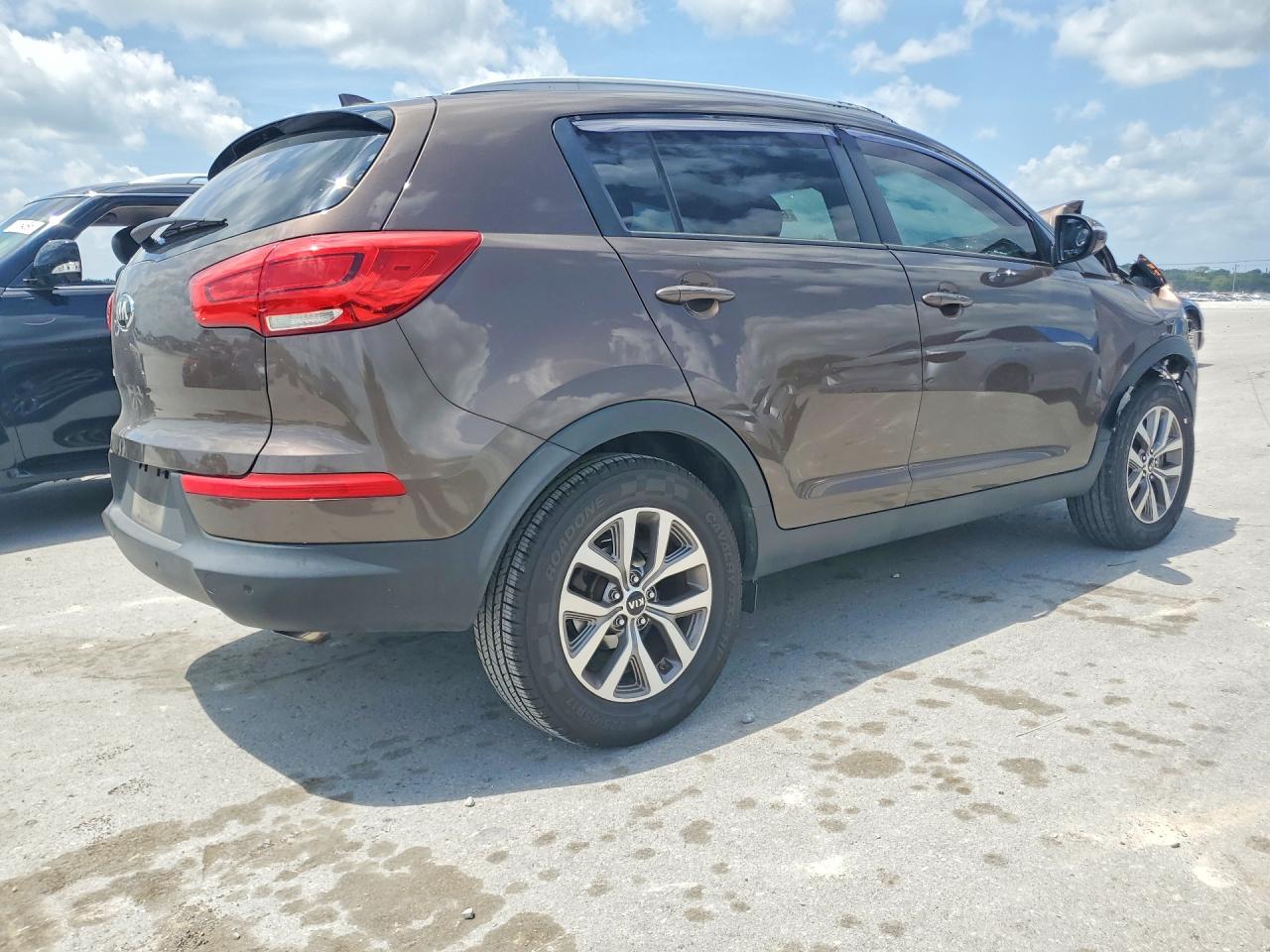 2014 Kia Sportage Lx Коричневый vin: KNDPB3AC2E7606627