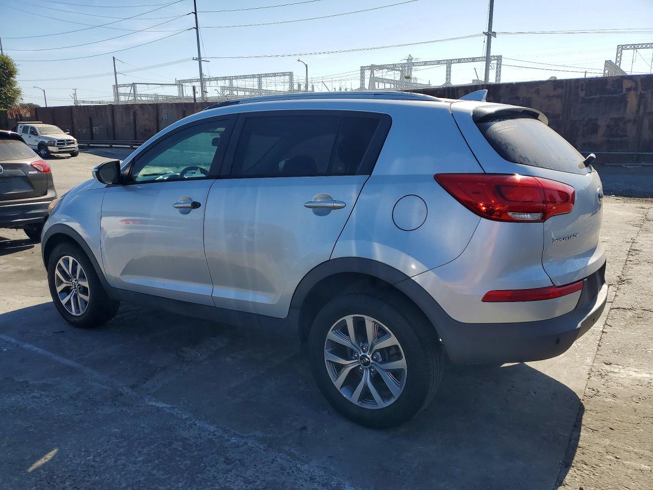2014 Kia Sportage Lx Silver vin: KNDPB3AC2E7616929