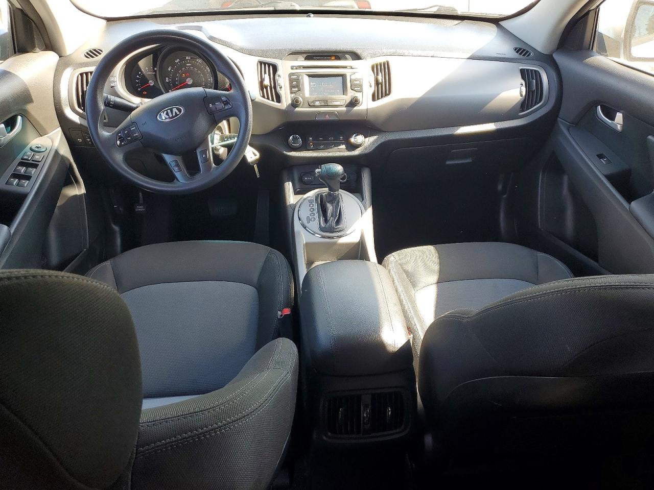 2014 Kia Sportage Lx Silver vin: KNDPB3AC2E7616929