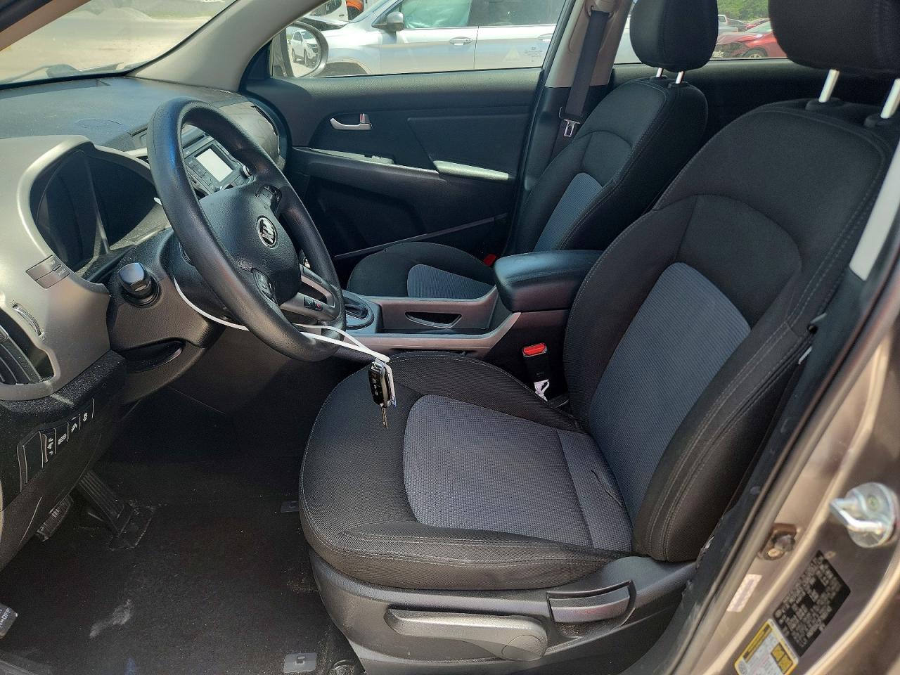 2015 Kia Sportage Lx Gray vin: KNDPB3AC2F7683743