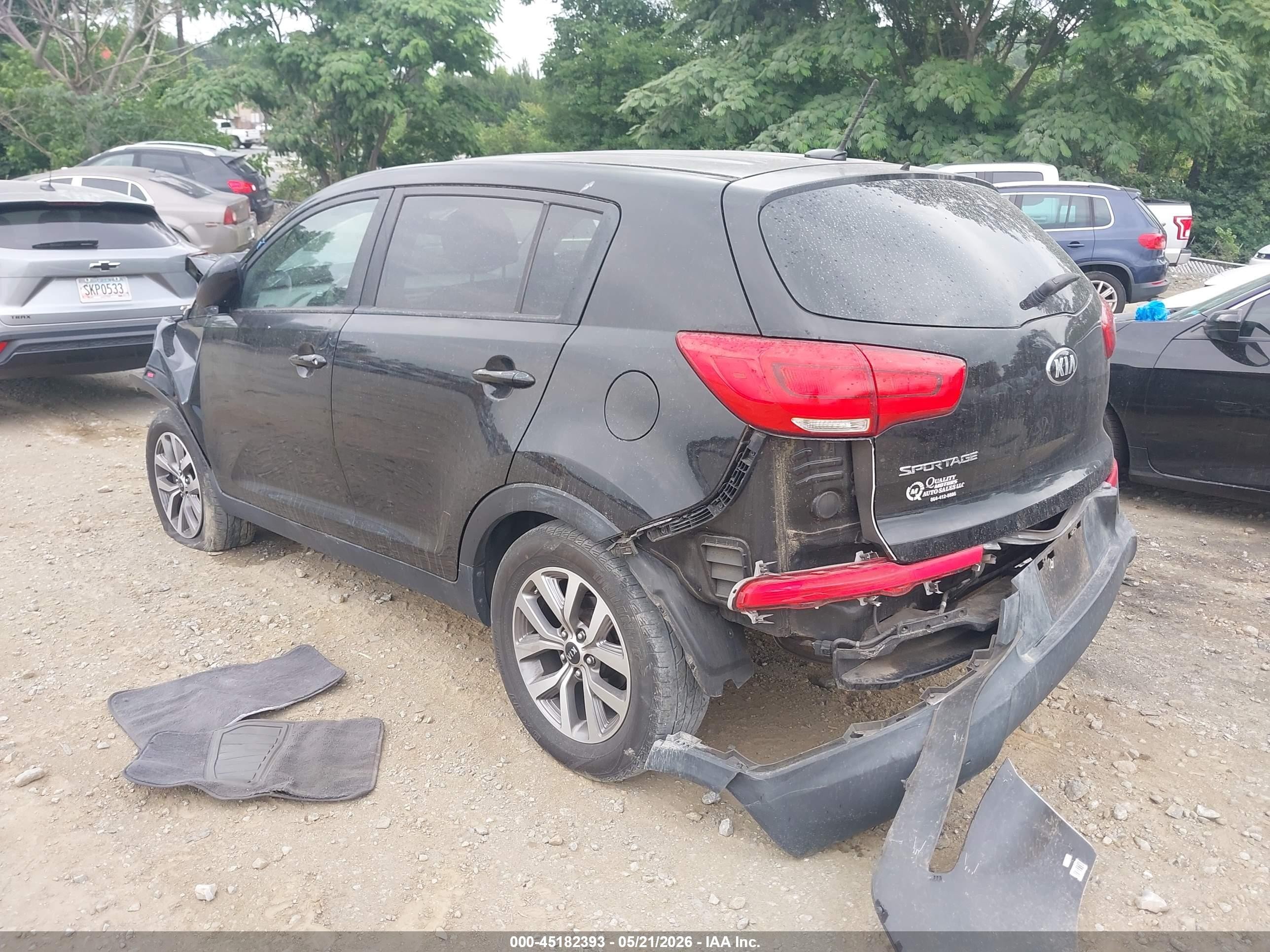 2015 Kia Sportage Lx Черный vin: KNDPB3AC2F7738403