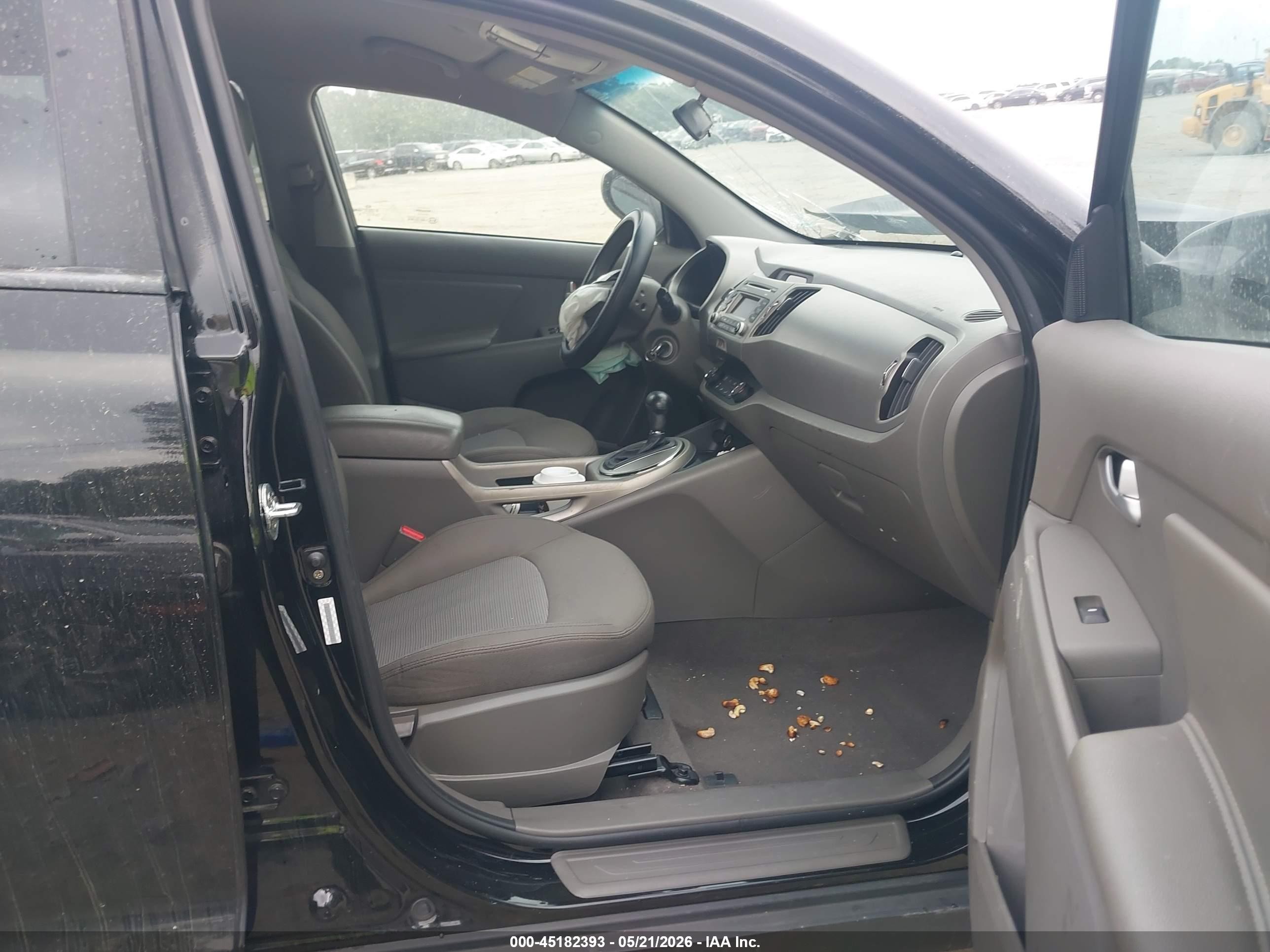 2015 Kia Sportage Lx Черный vin: KNDPB3AC2F7738403