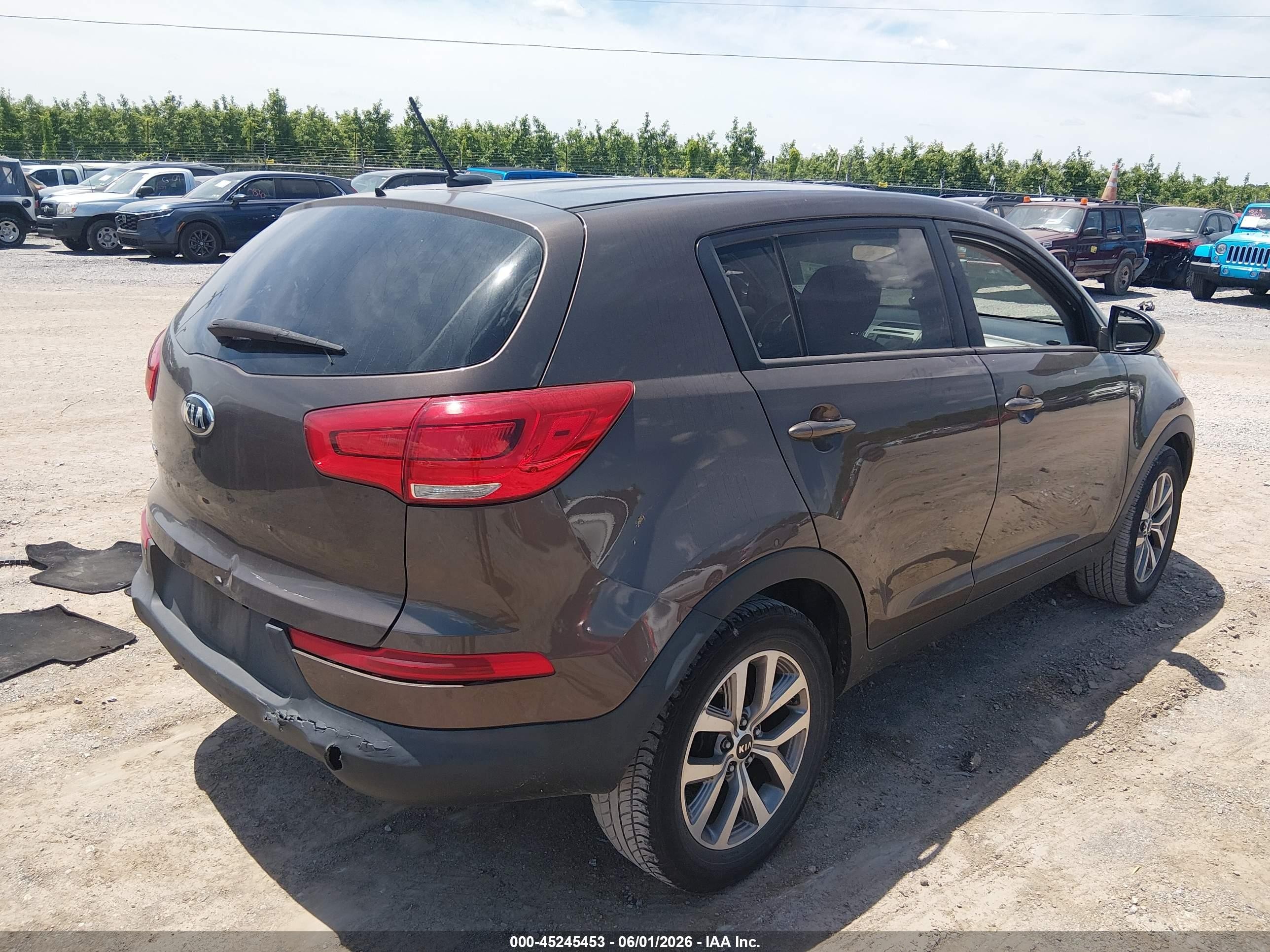2015 Kia Sportage Lx Brown vin: KNDPB3AC2F7759915
