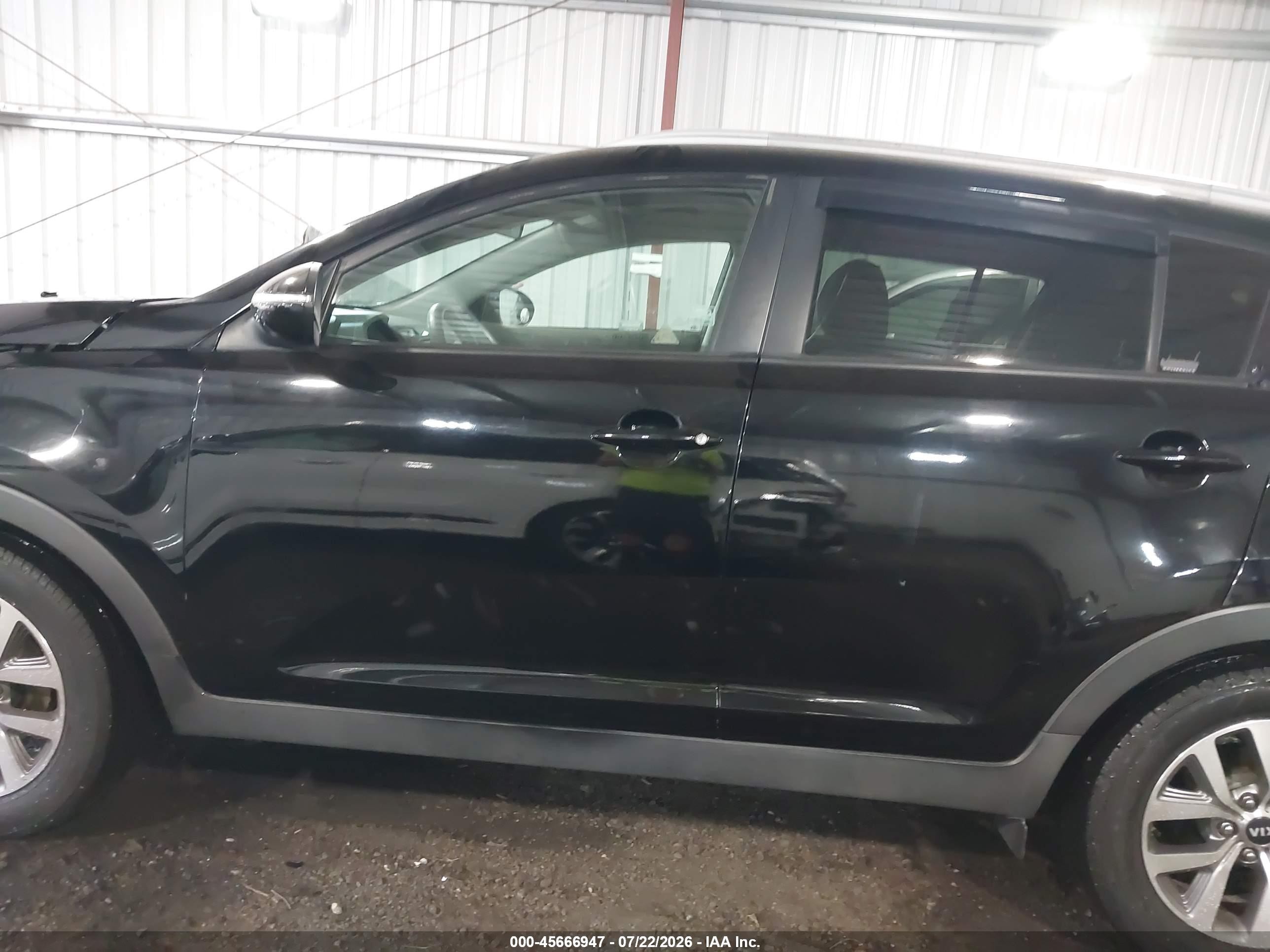 2015 Kia Sportage Lx Черный vin: KNDPB3AC2F7782126