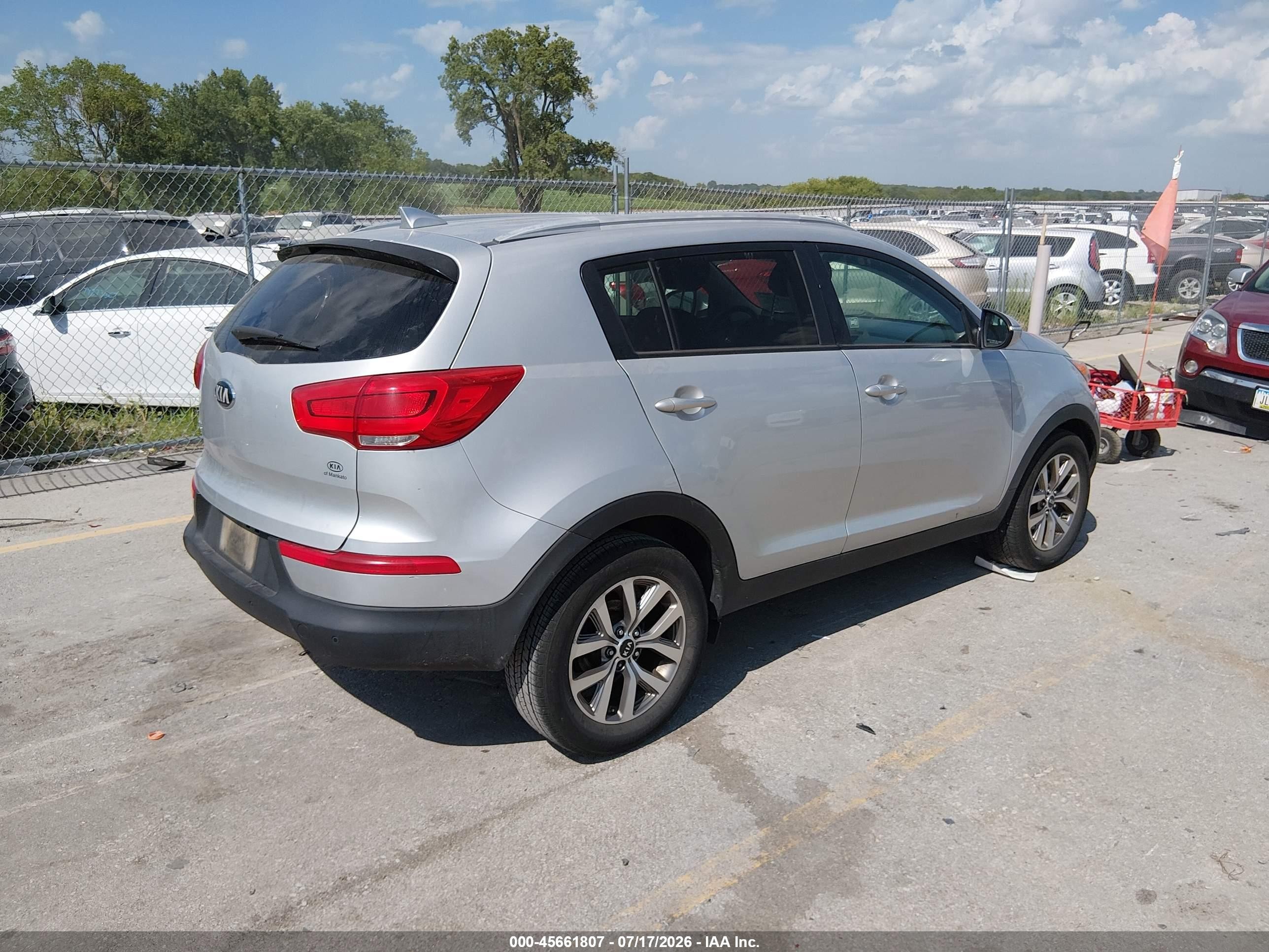 2014 Kia Sportage Lx Silver vin: KNDPB3AC3E7557793