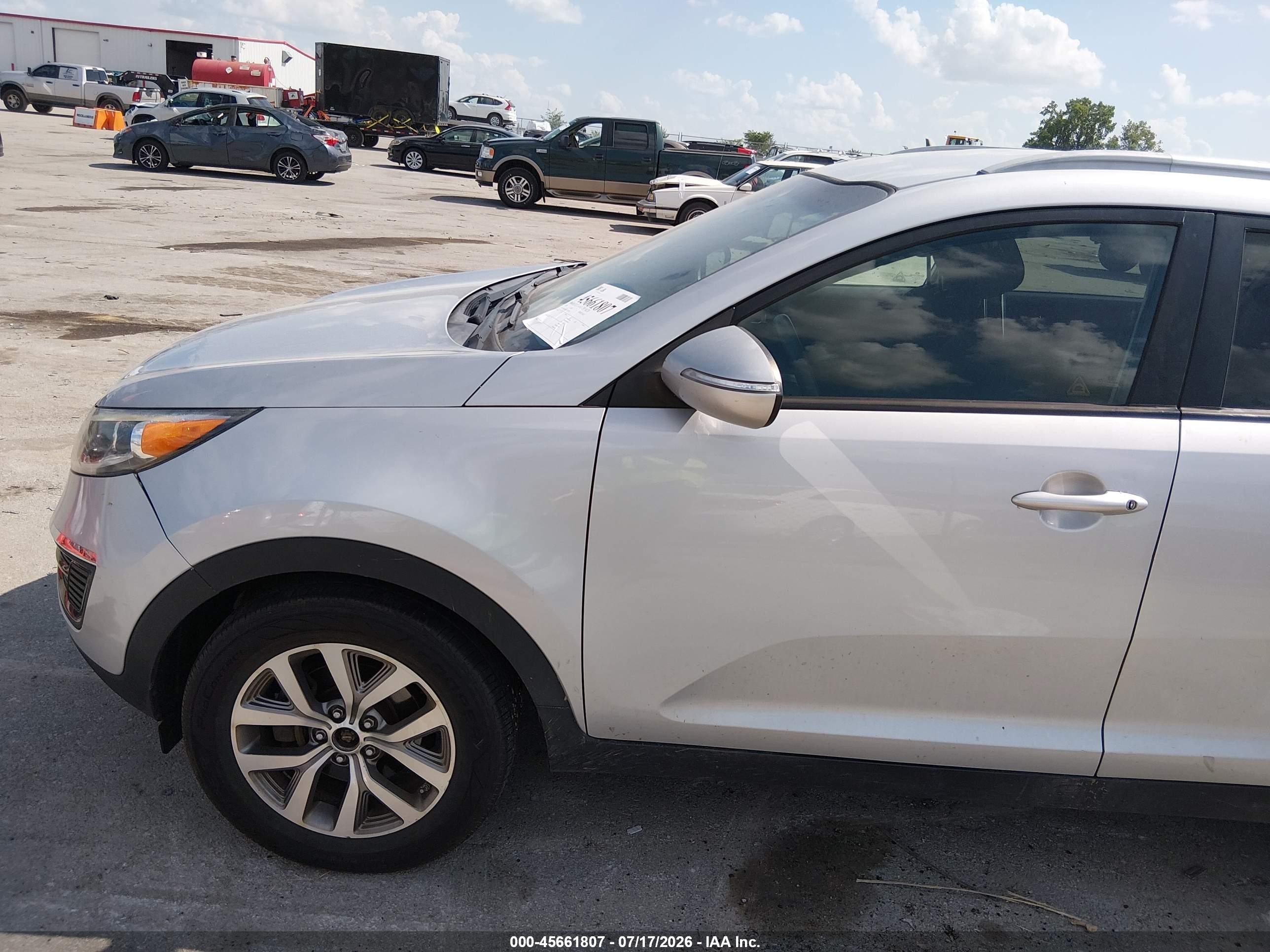 2014 Kia Sportage Lx Silver vin: KNDPB3AC3E7557793