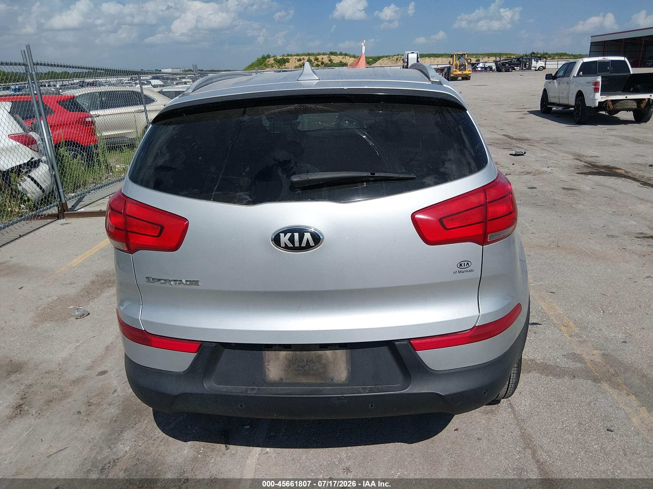 2014 Kia Sportage Lx Silver vin: KNDPB3AC3E7557793