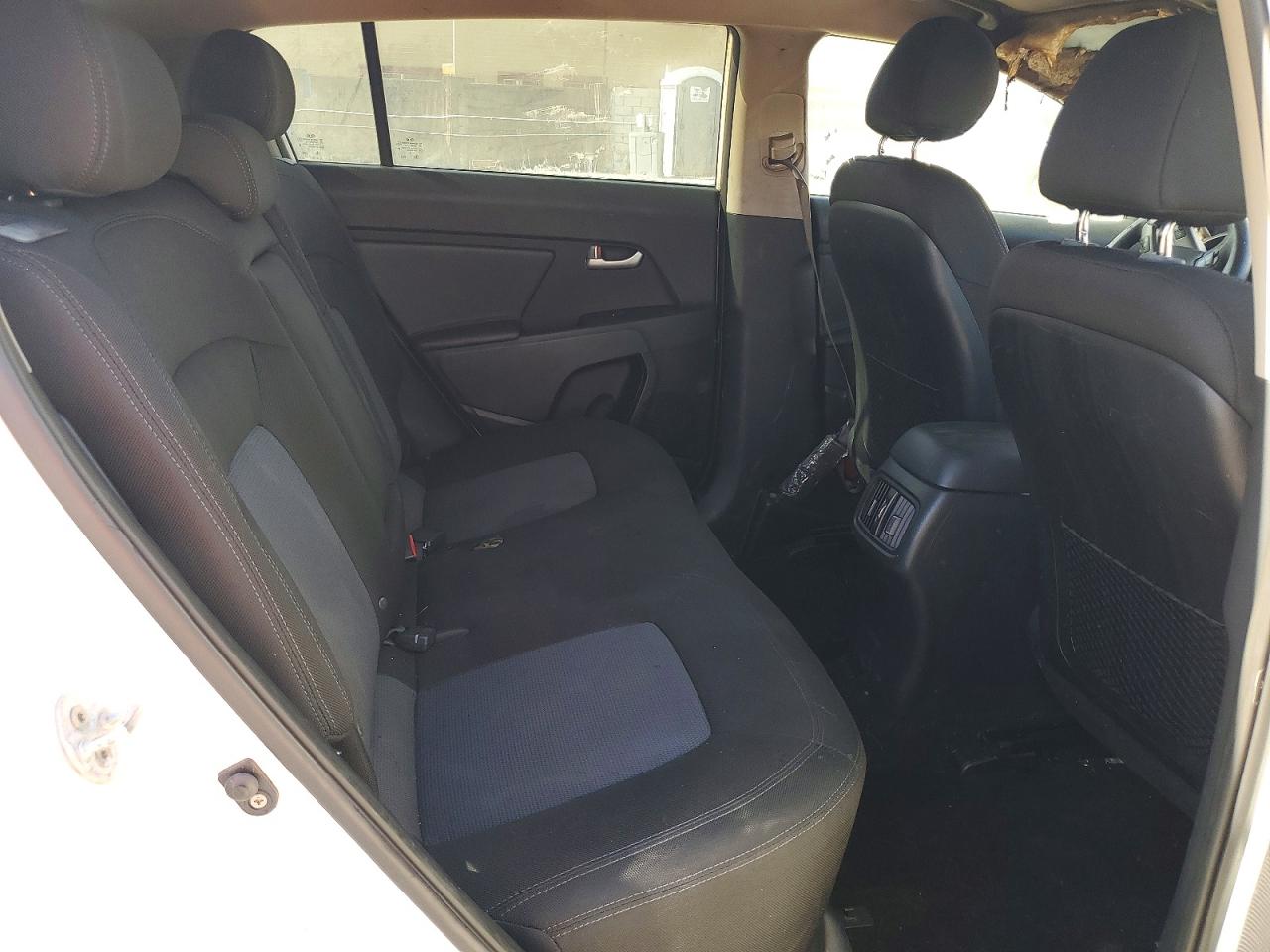 2015 Kia Sportage Lx White vin: KNDPB3AC3F7712327