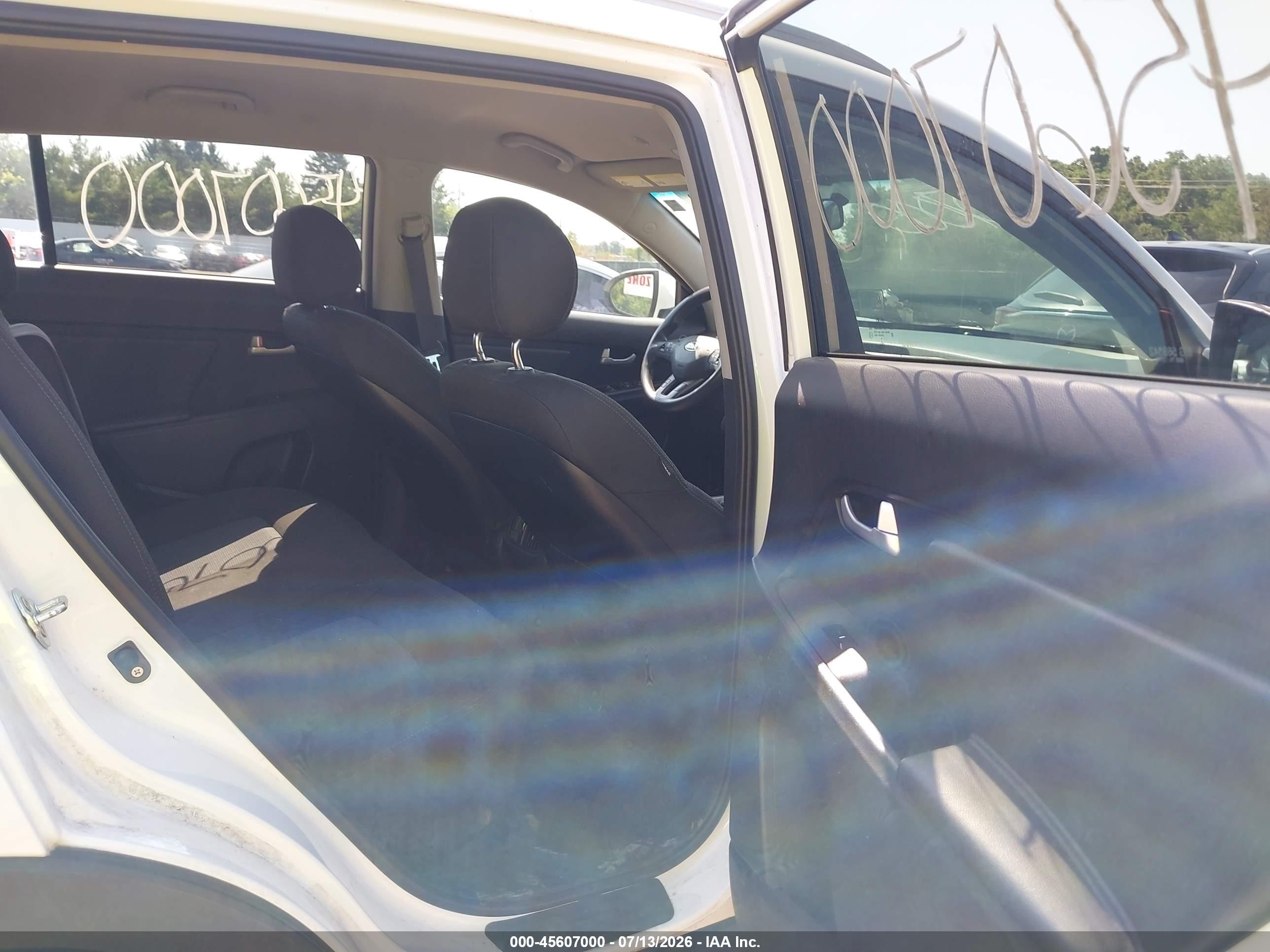 2015 Kia Sportage Lx White vin: KNDPB3AC3F7735610
