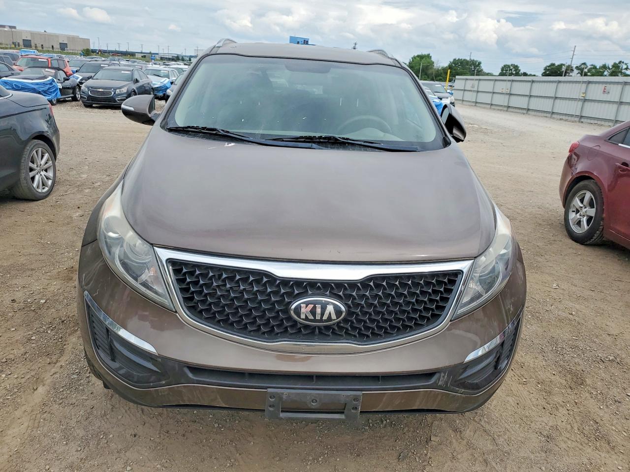 2014 Kia Sportage Lx Коричневый vin: KNDPB3AC4E7548407