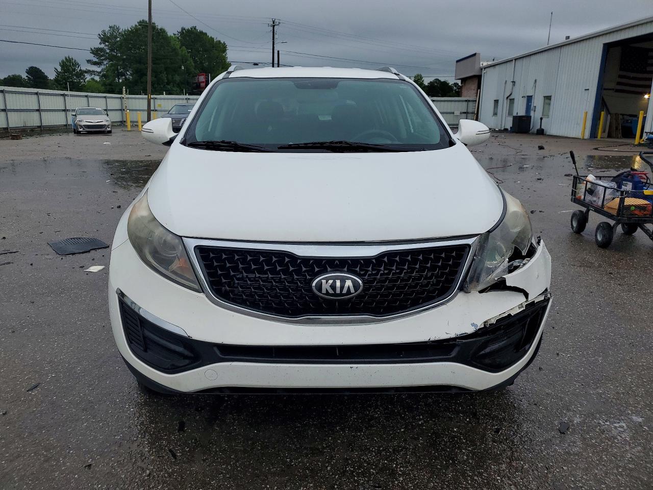 2014 Kia Sportage Lx White vin: KNDPB3AC4E7600263