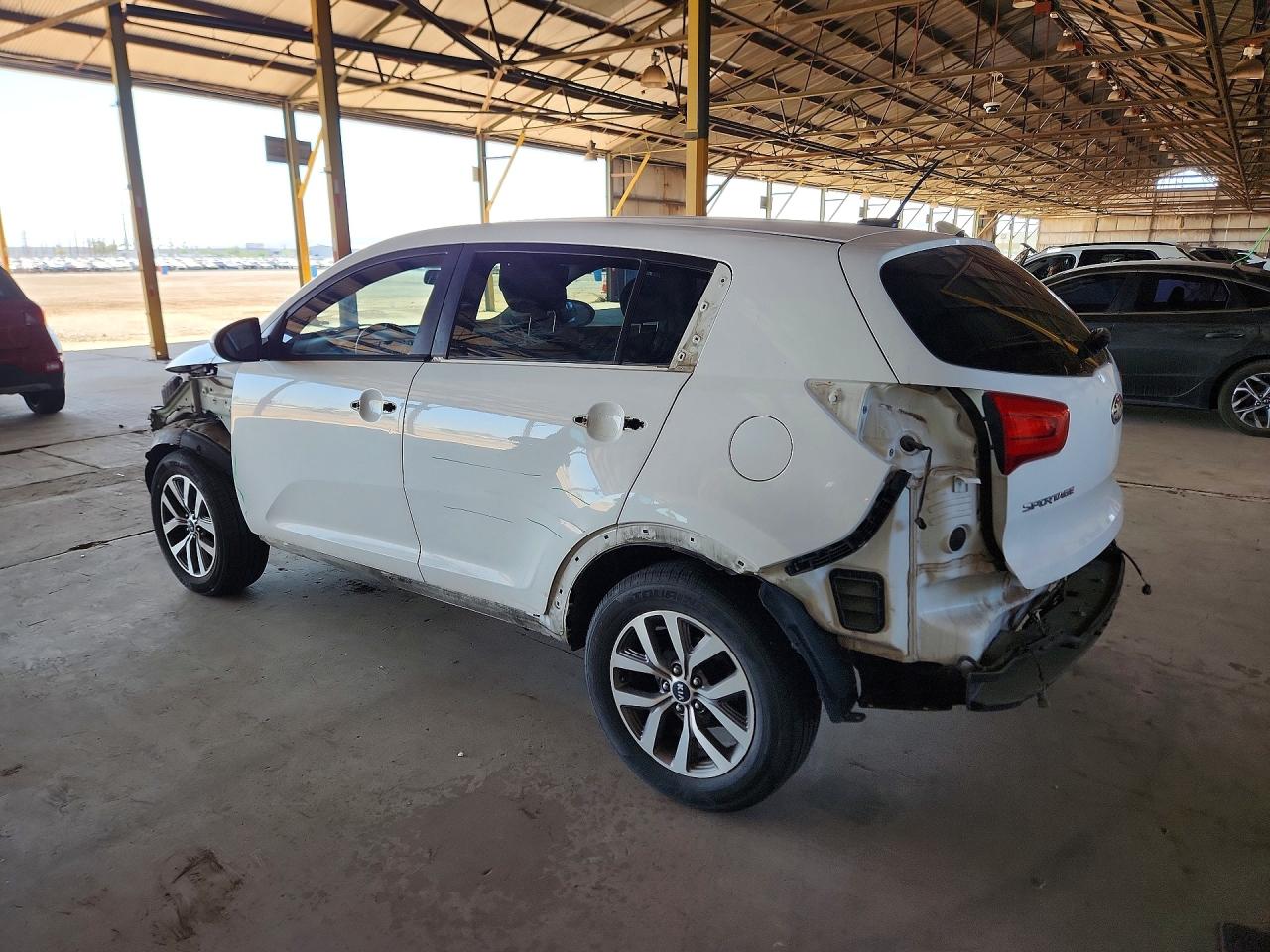 2014 Kia Sportage Lx White vin: KNDPB3AC4E7603051