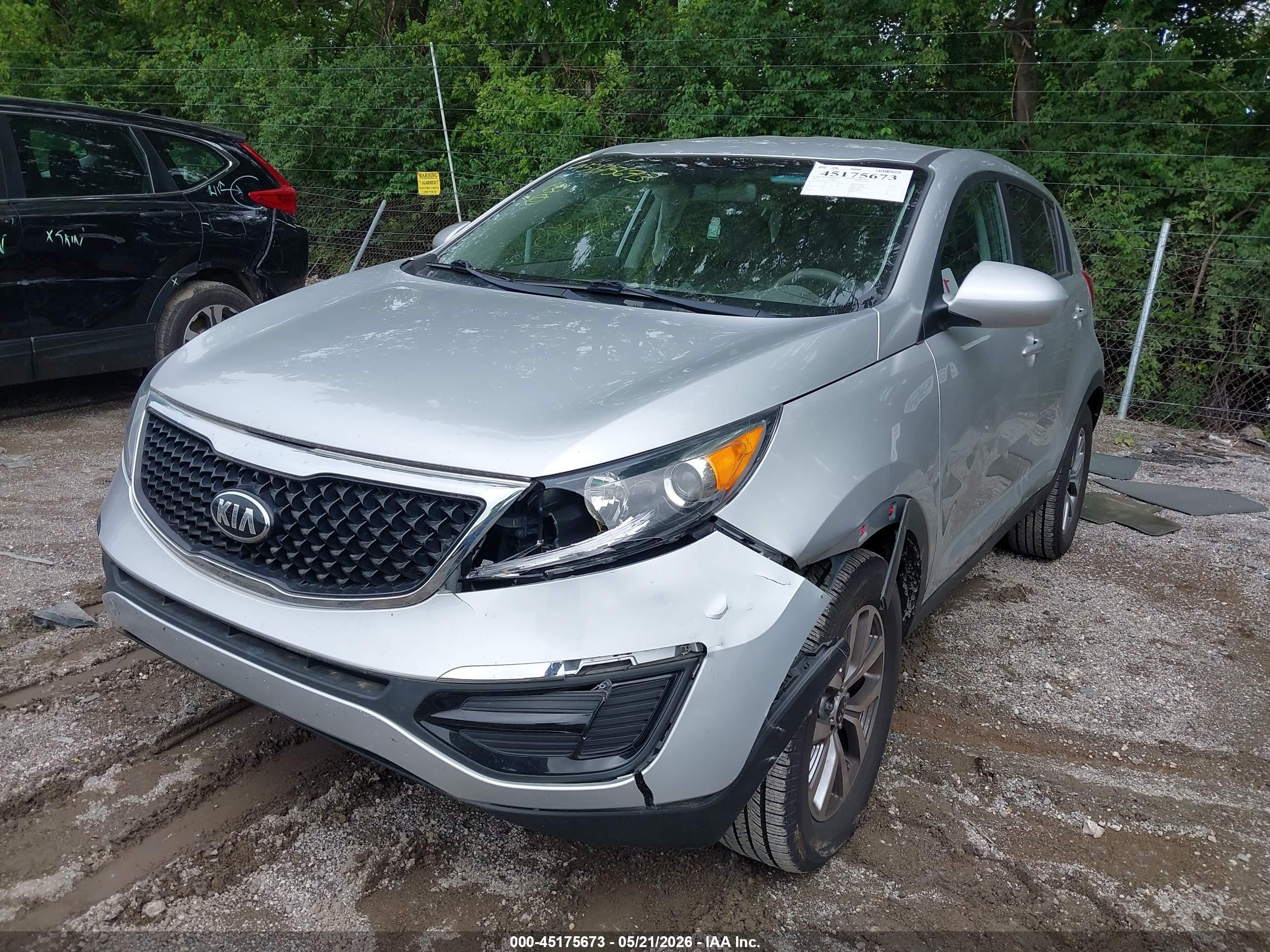 2015 Kia Sportage Lx Silver vin: KNDPB3AC4F7687079