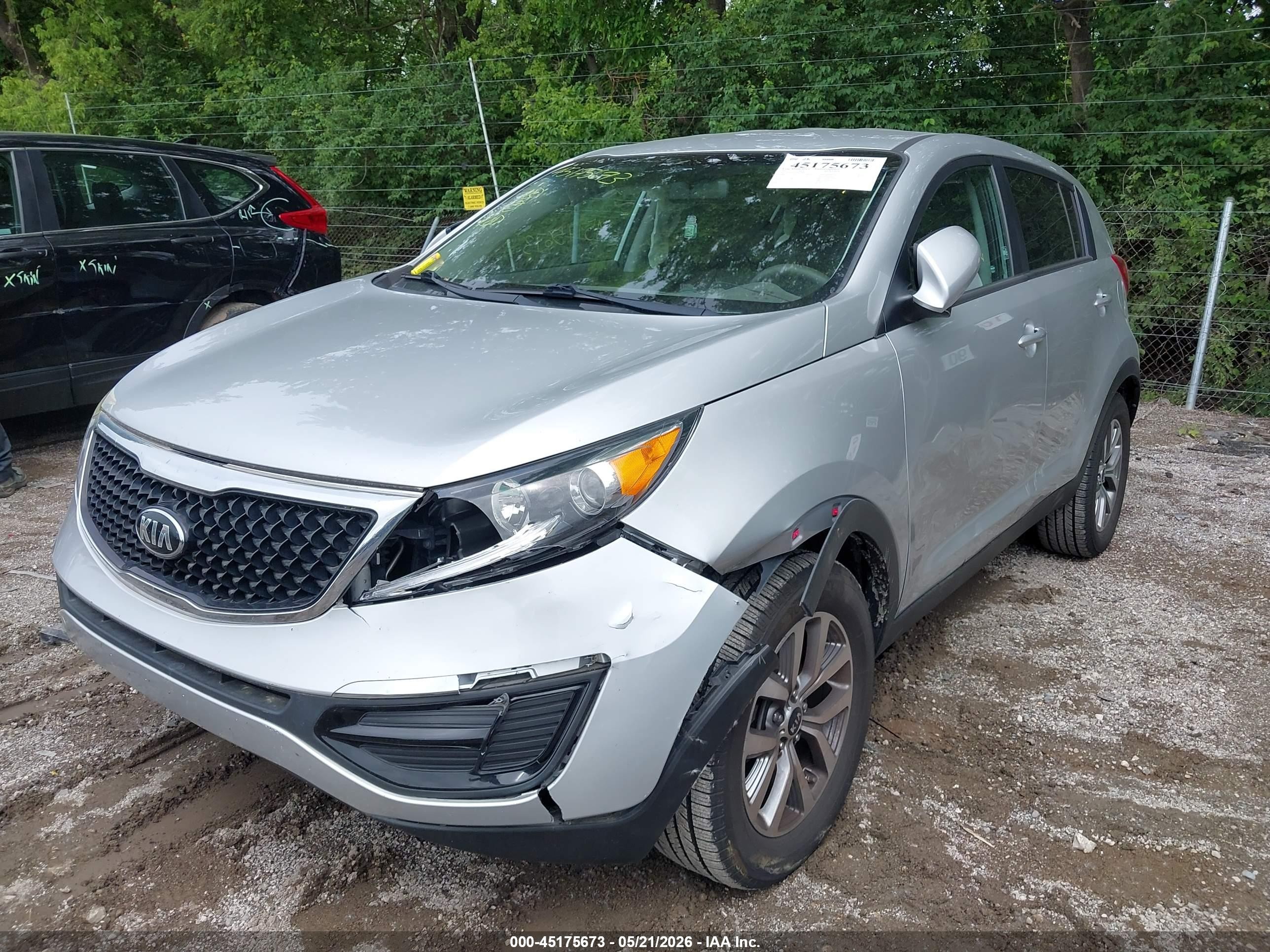 2015 Kia Sportage Lx Silver vin: KNDPB3AC4F7687079