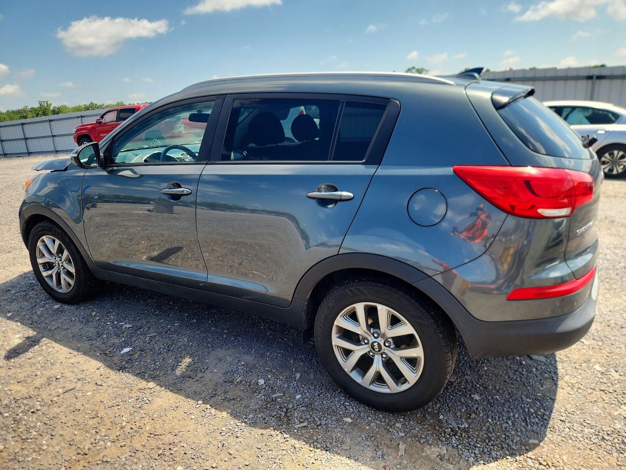 2015 Kia Sportage Lx Серый vin: KNDPB3AC4F7732912
