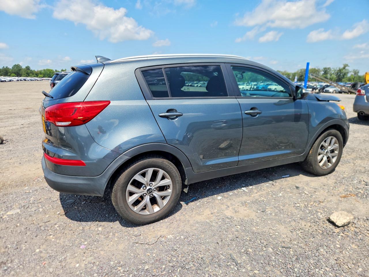 2015 Kia Sportage Lx Серый vin: KNDPB3AC4F7732912
