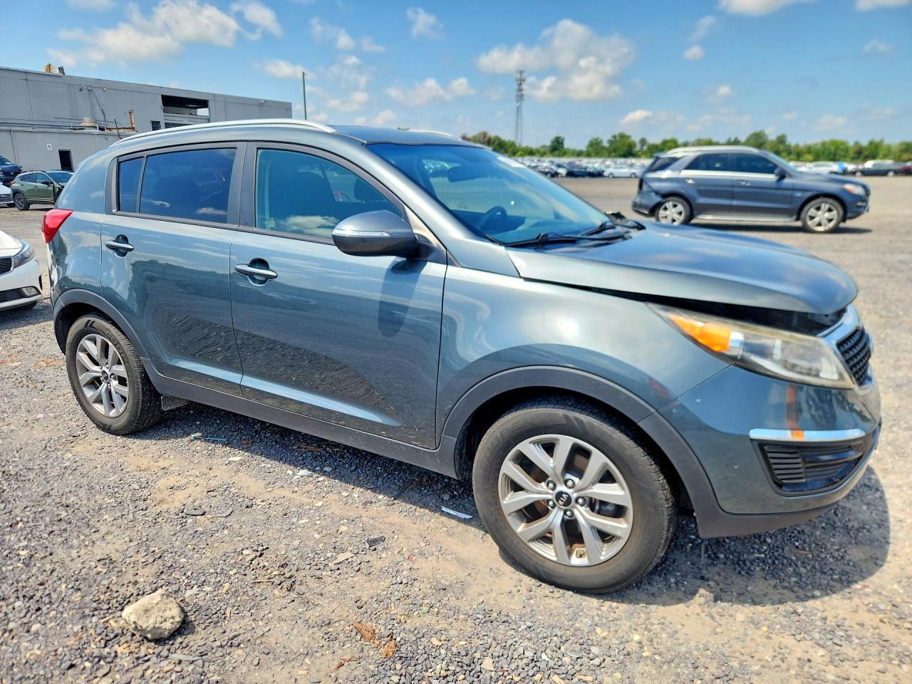 2015 Kia Sportage Lx Серый vin: KNDPB3AC4F7732912