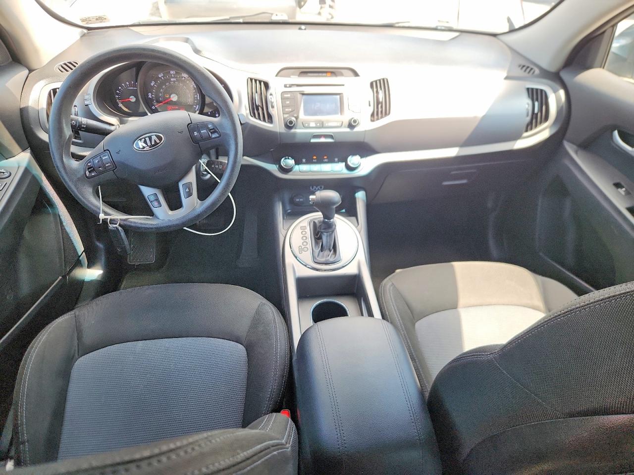 2015 Kia Sportage Lx Серый vin: KNDPB3AC4F7732912