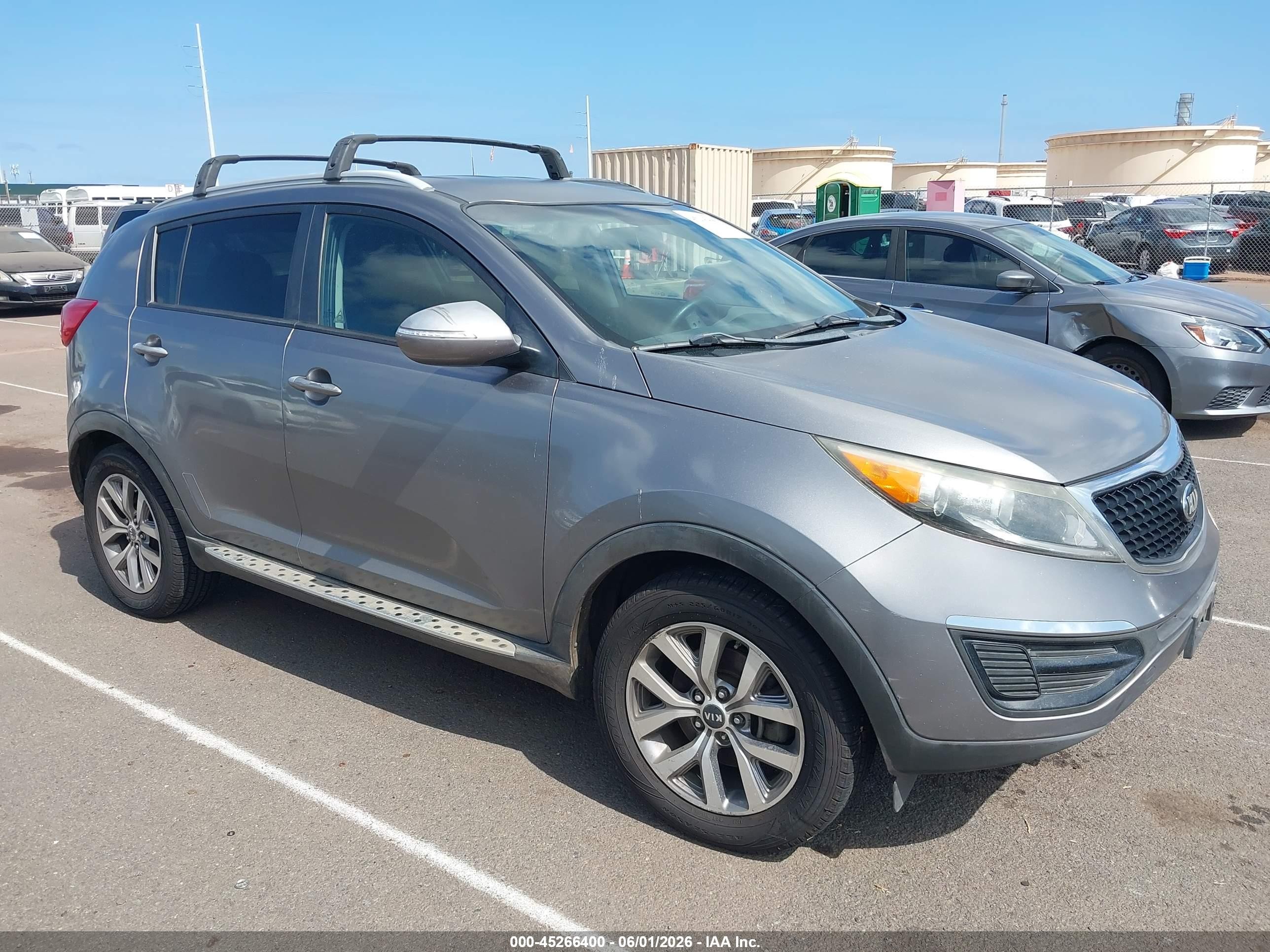 2015 Kia Sportage Lx Gray vin: KNDPB3AC4F7777090