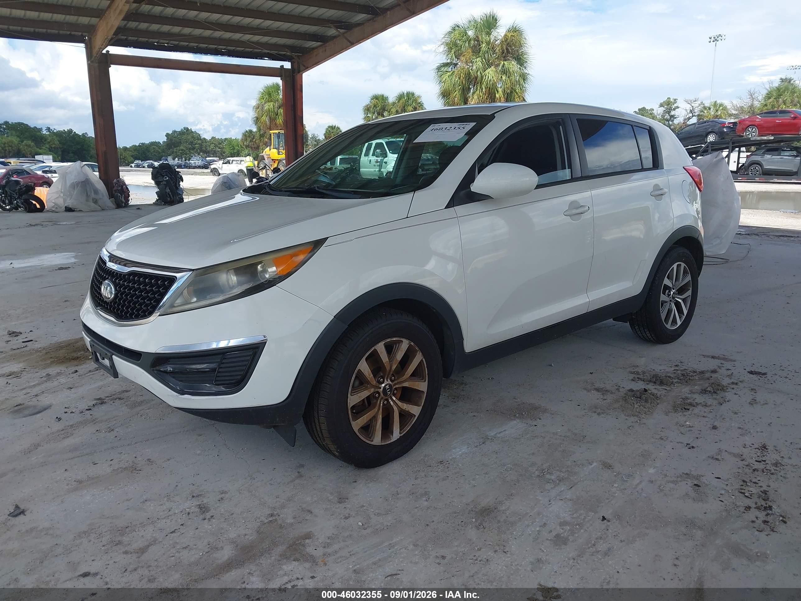 2014 Kia Sportage Lx White vin: KNDPB3AC5E7597437