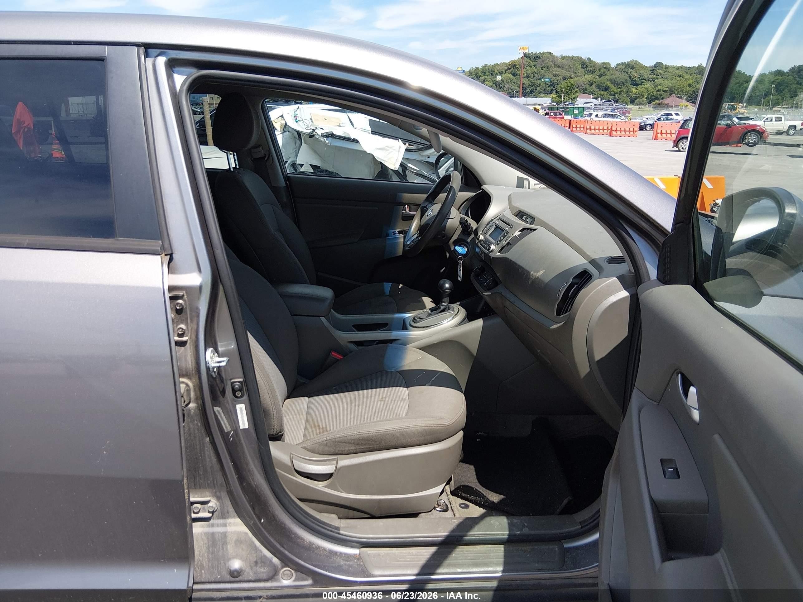 2015 Kia Sportage Lx Gray vin: KNDPB3AC5F7679539