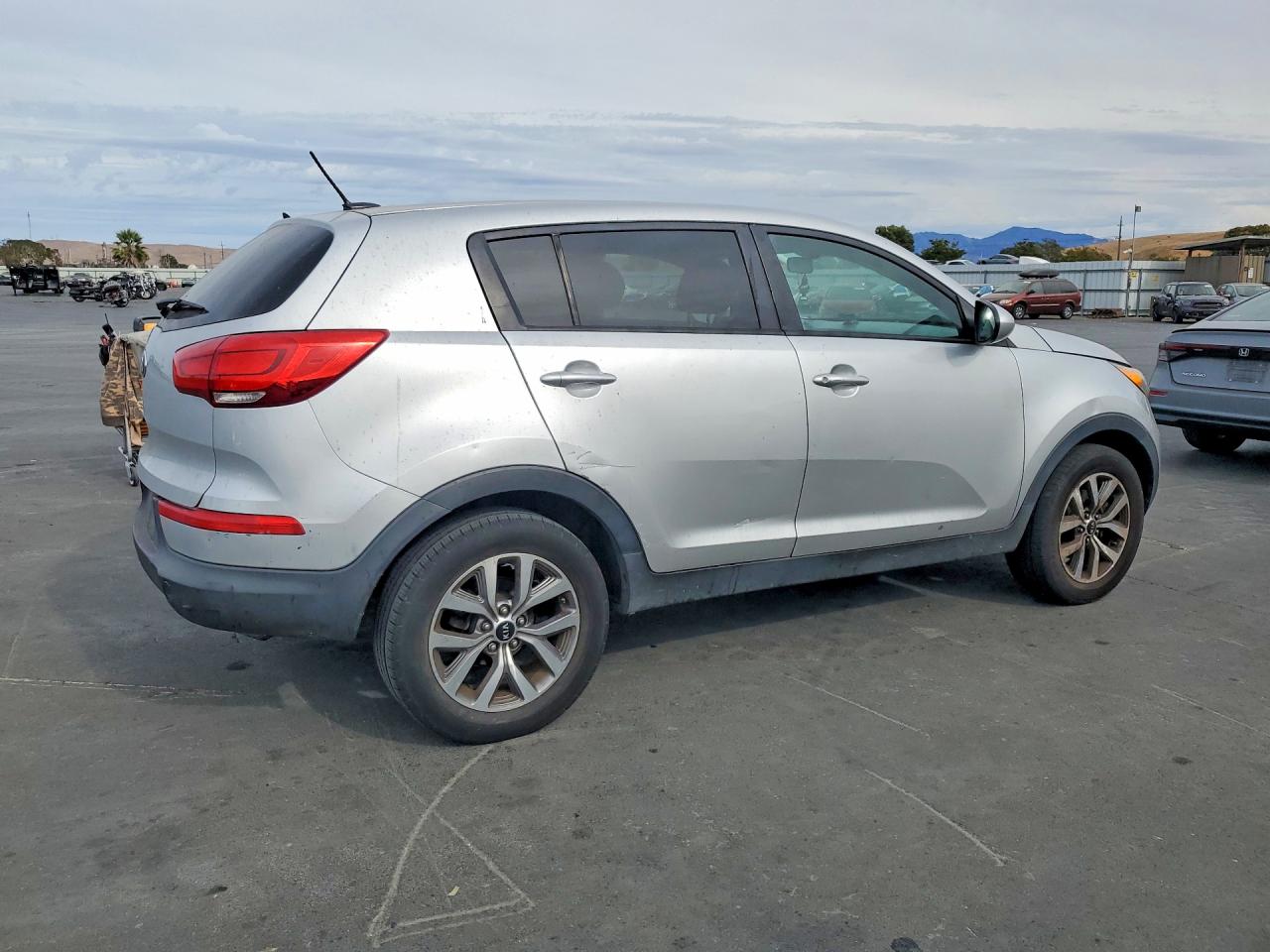 2014 Kia Sportage Lx Silver vin: KNDPB3AC6E7562518