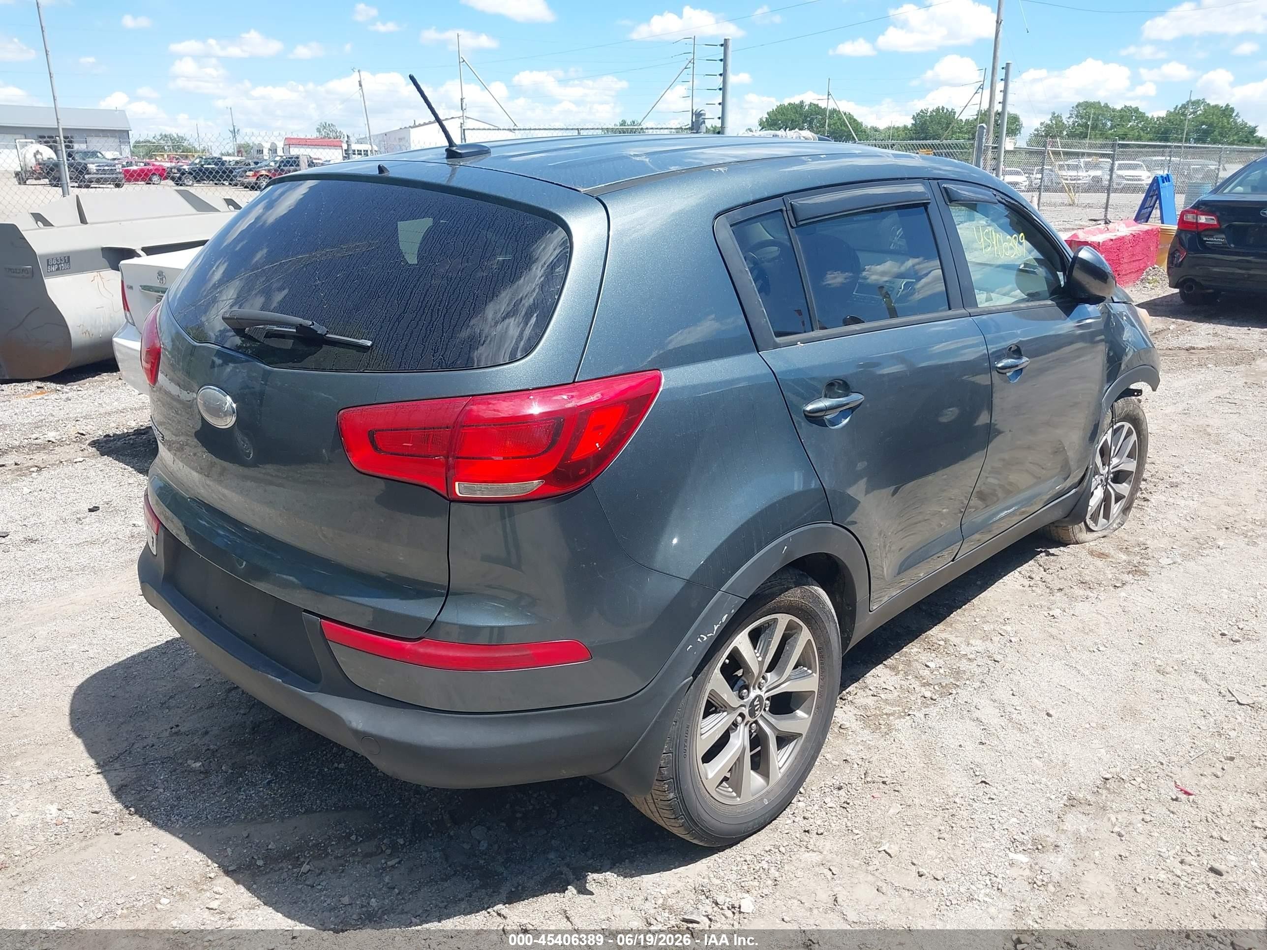 2014 Kia Sportage Lx Gray vin: KNDPB3AC6E7656866