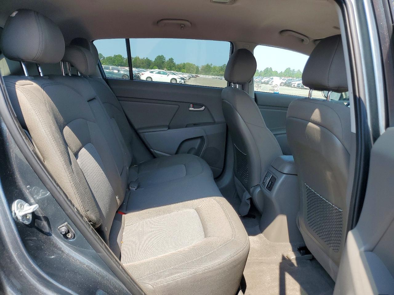 2015 Kia Sportage Lx Gray vin: KNDPB3AC6F7685723
