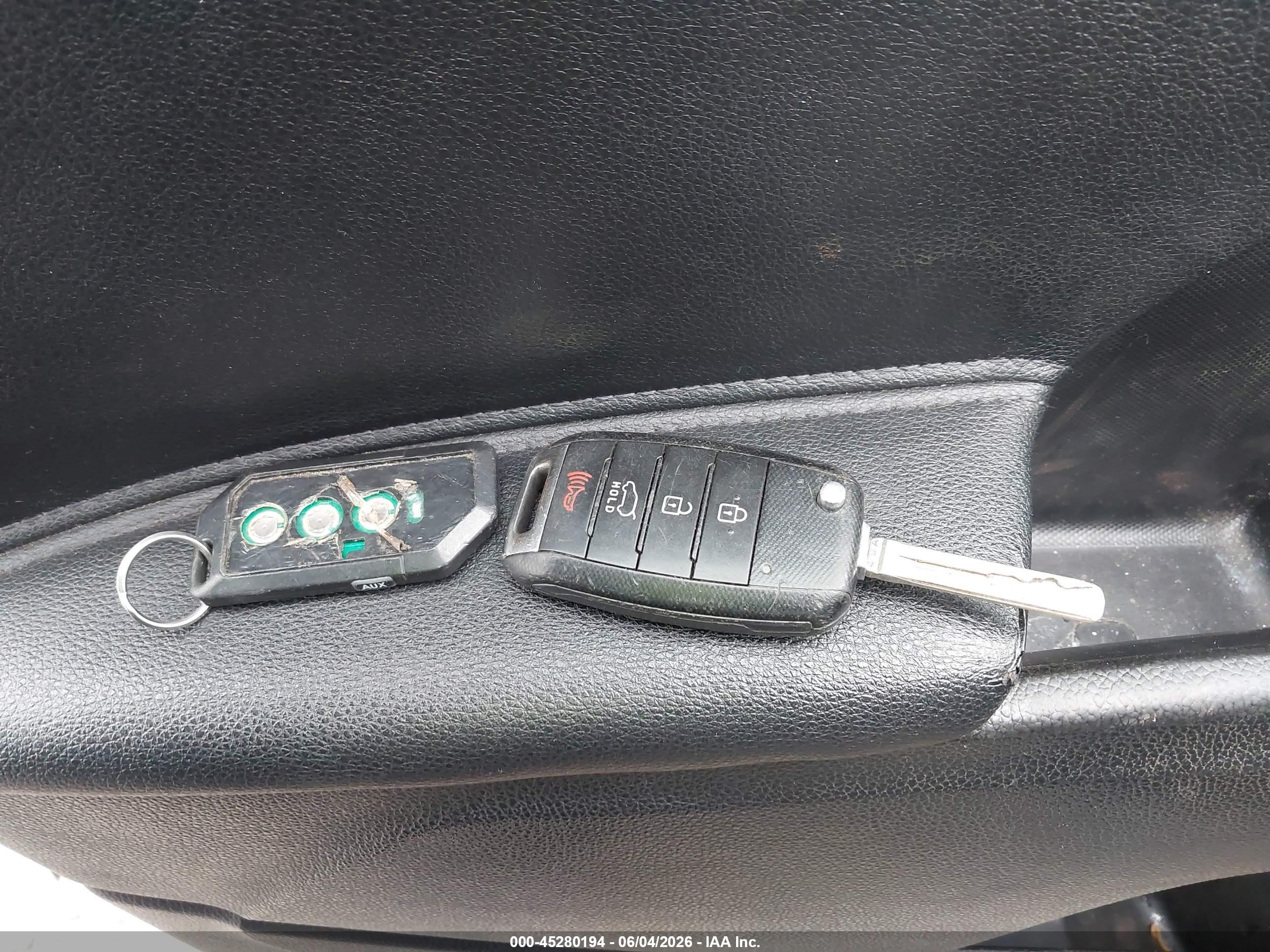 2015 Kia Sportage Lx Gray vin: KNDPB3AC6F7686113