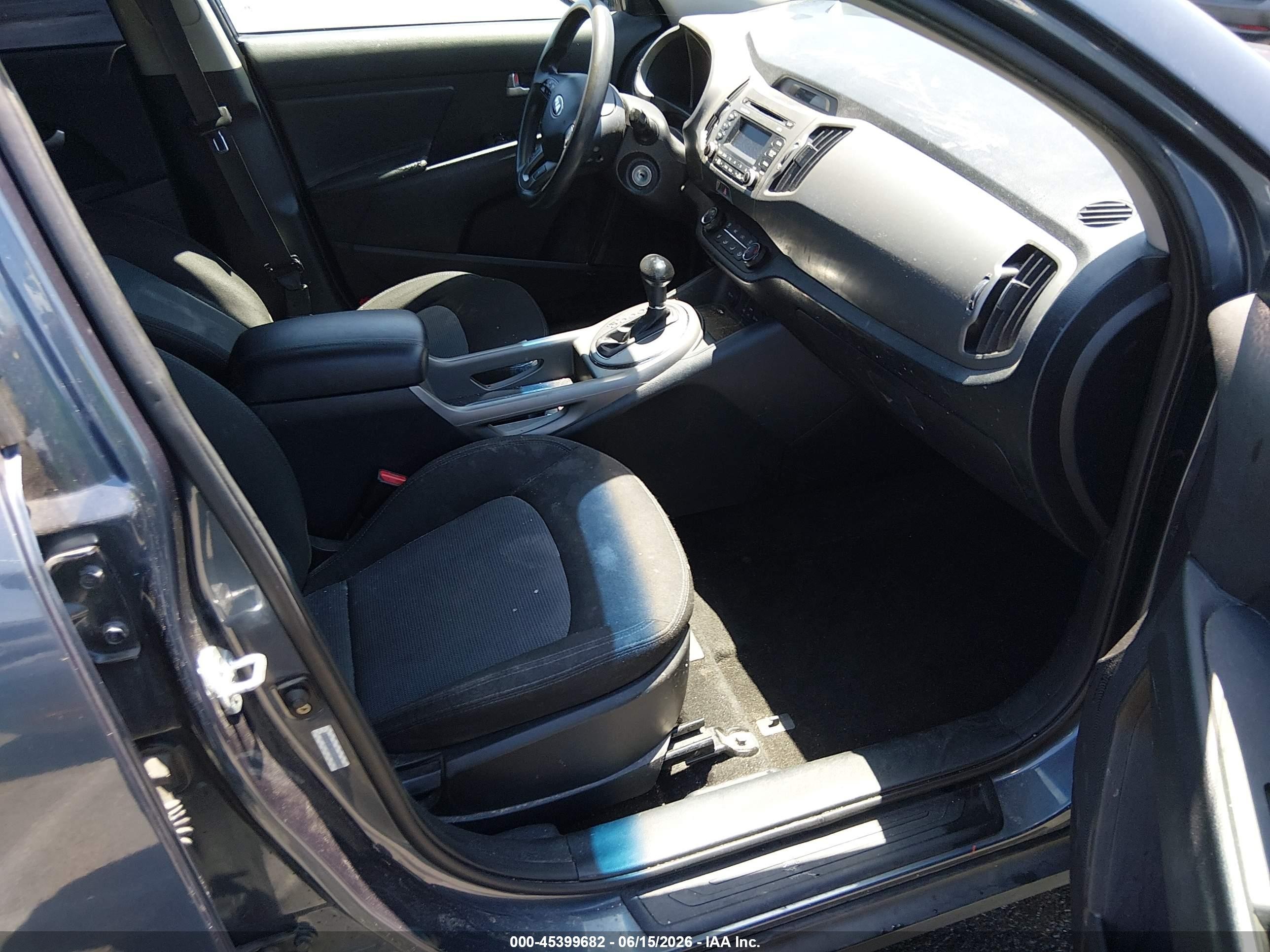 2015 Kia Sportage Lx Blue vin: KNDPB3AC6F7728957